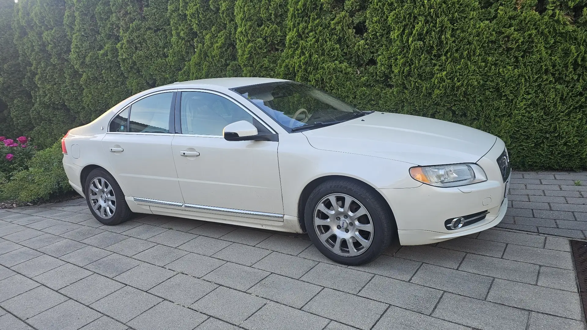 Volvo S80 D5 Aut. AWD Executive Beige - 2