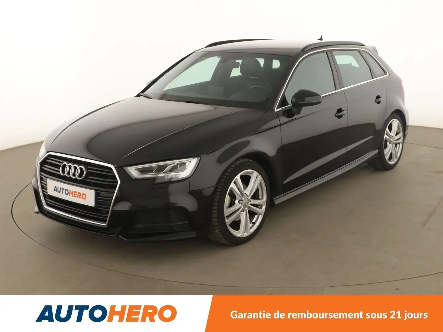 Audi A3 Sportback 35 TFSI COD S Line S Tronic 7 Noir - 1
