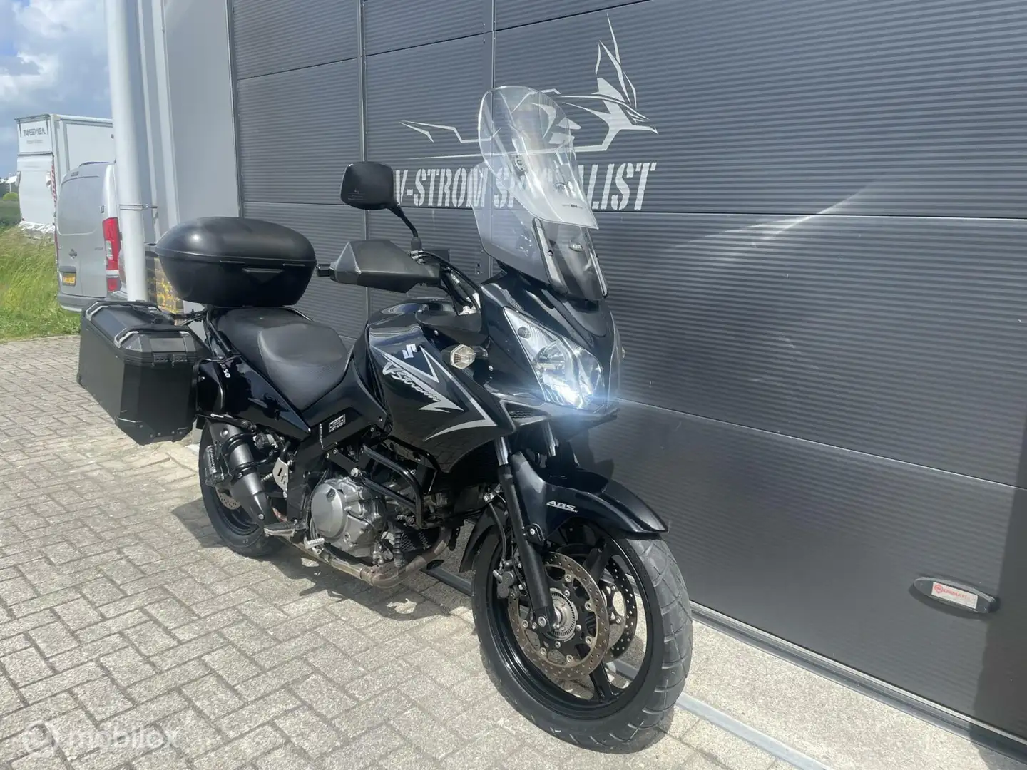 Suzuki V-Strom 650 DL T Noir - 2