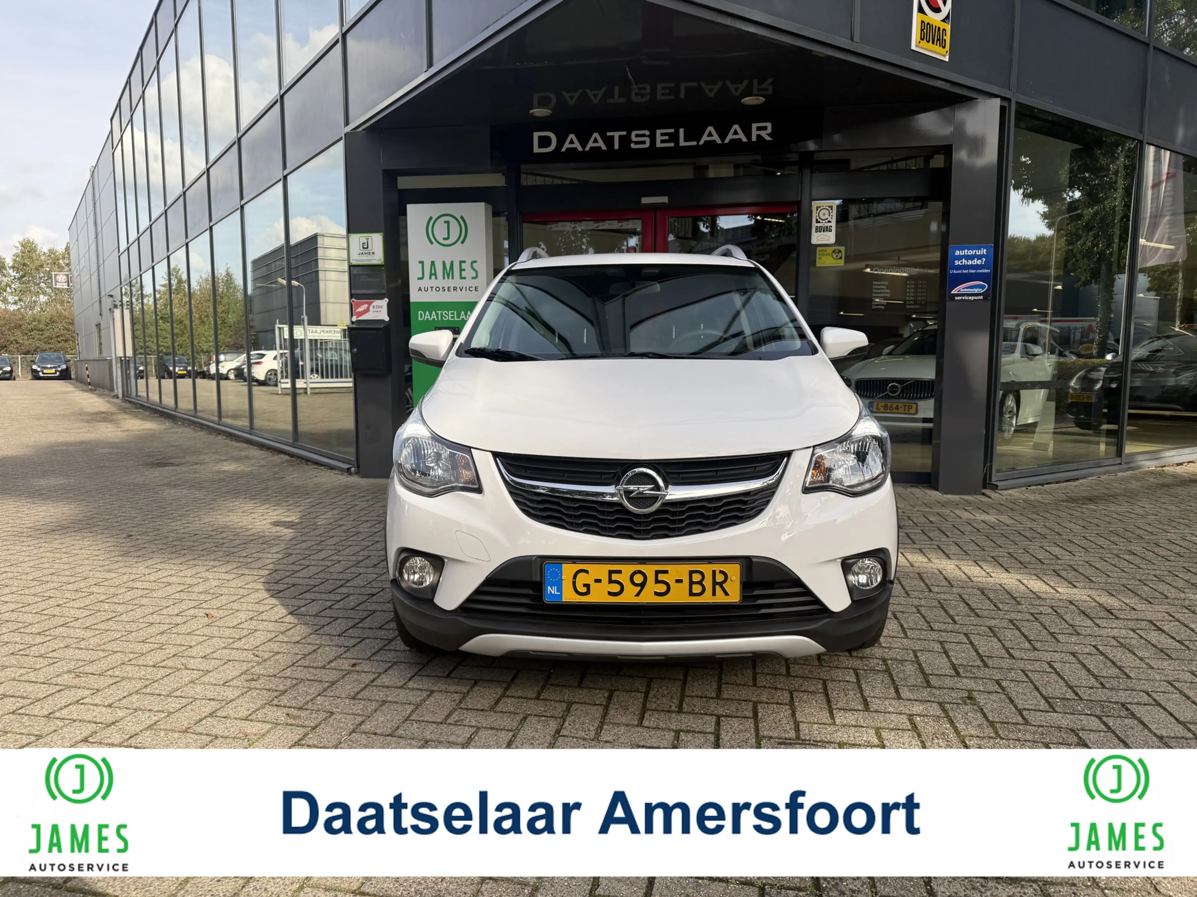 Opel Karl 1.0 Rocks Online Edition Navigatie/pakeersensoren