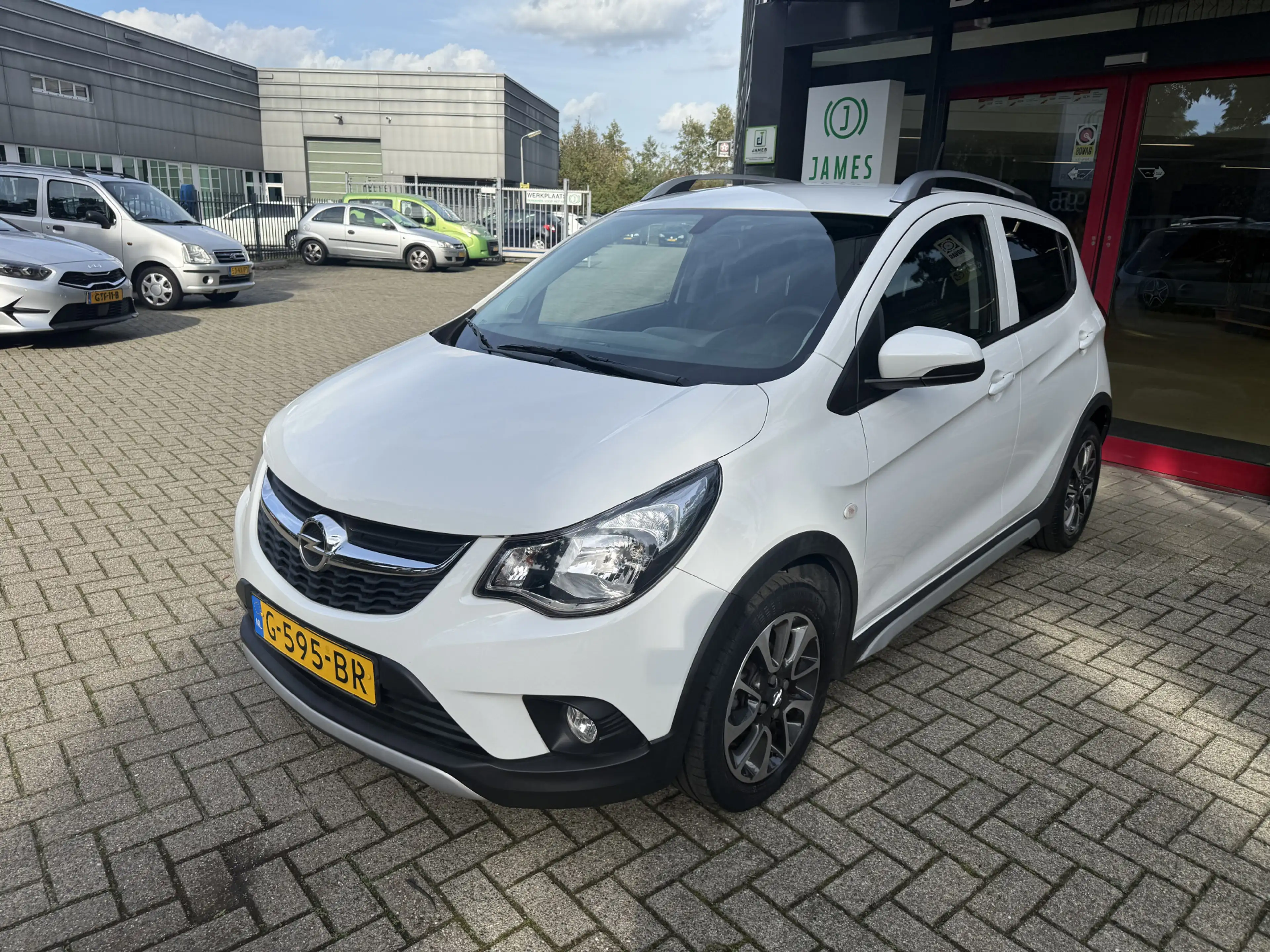 Opel Karl 1.0 Rocks Online Edition Navigatie/pakeersensoren — photo 2