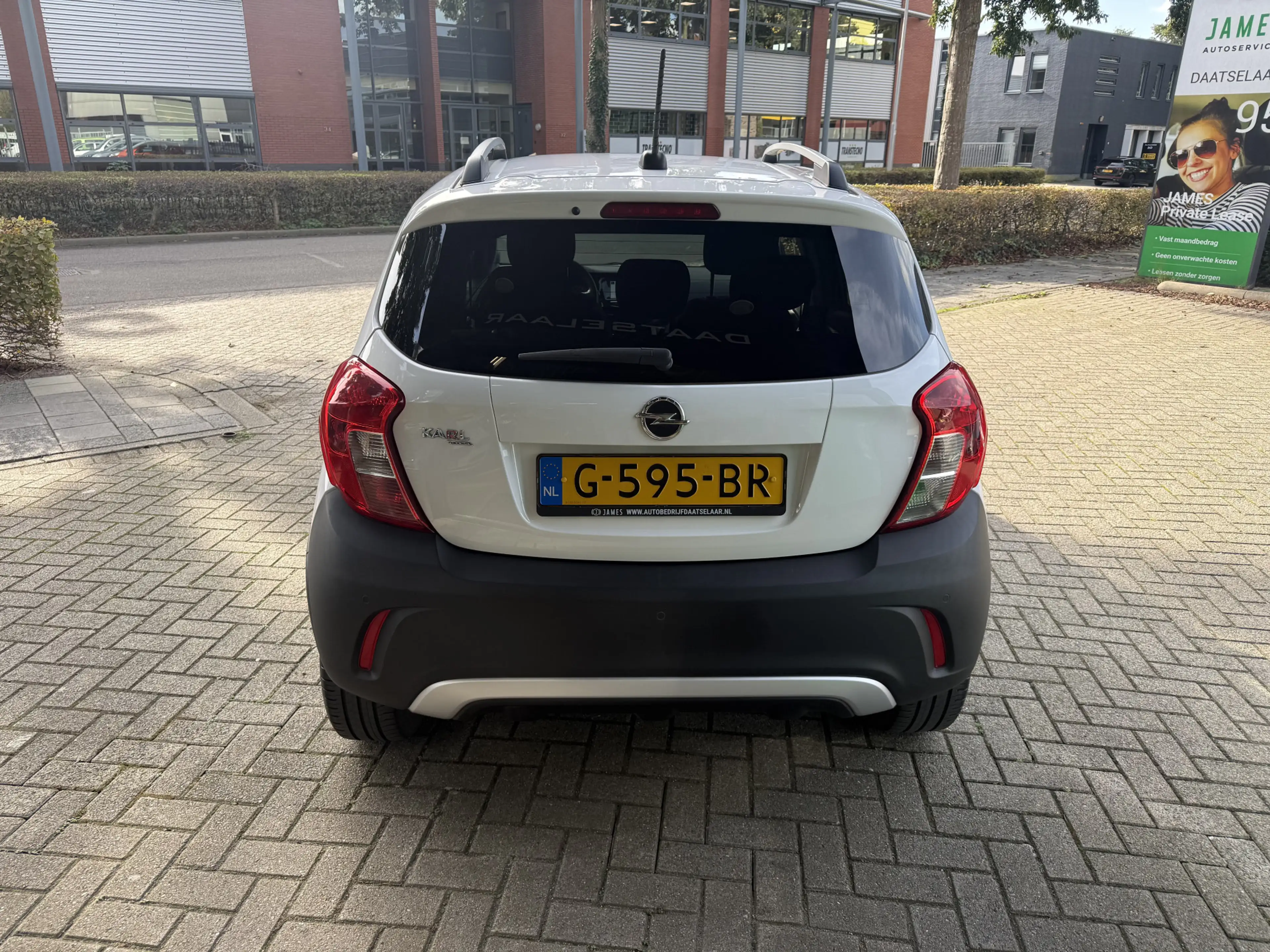 Opel Karl 1.0 Rocks Online Edition Navigatie/pakeersensoren — photo 4