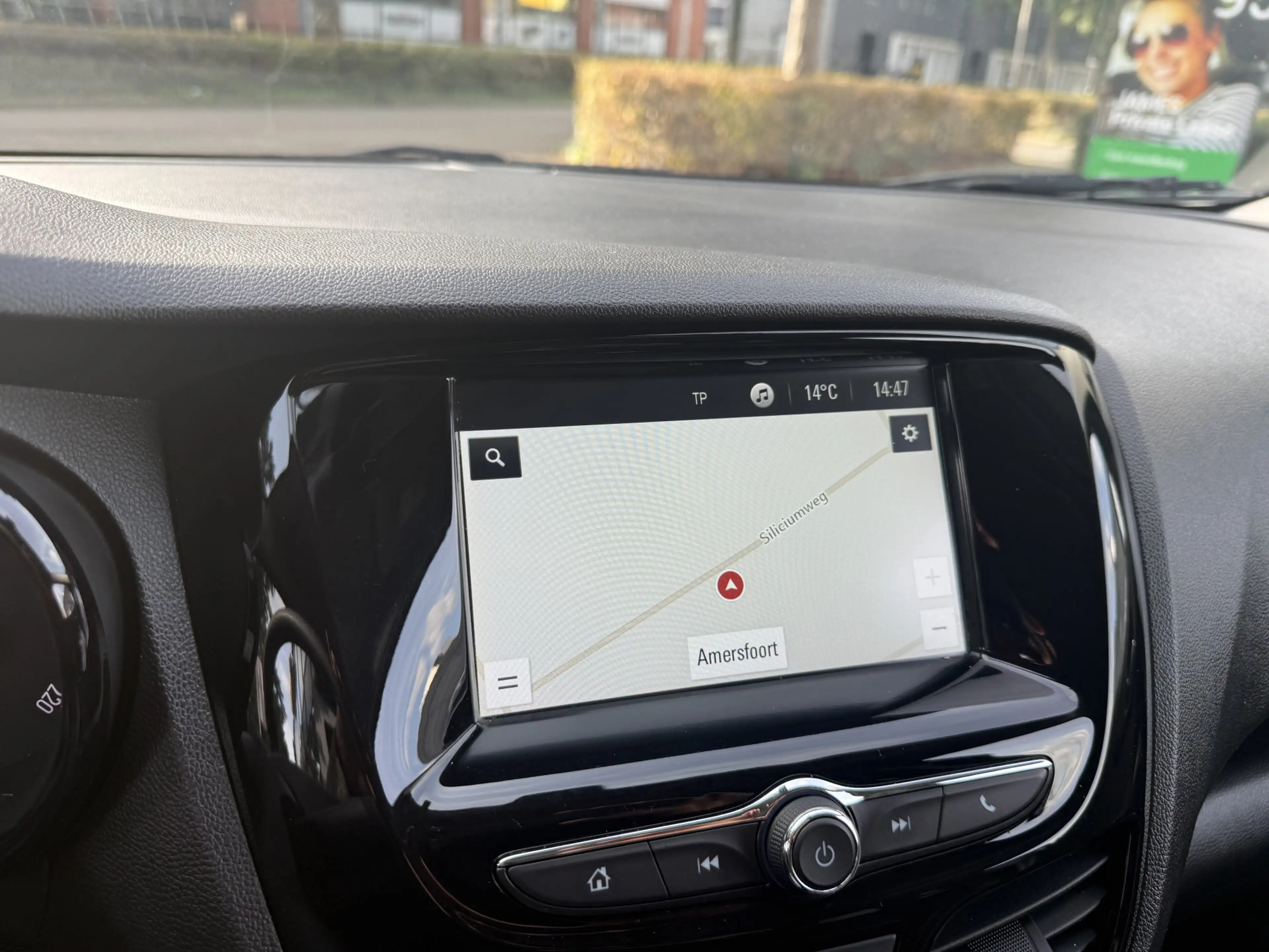 Opel Karl 1.0 Rocks Online Edition Navigatie/pakeersensoren — photo 15