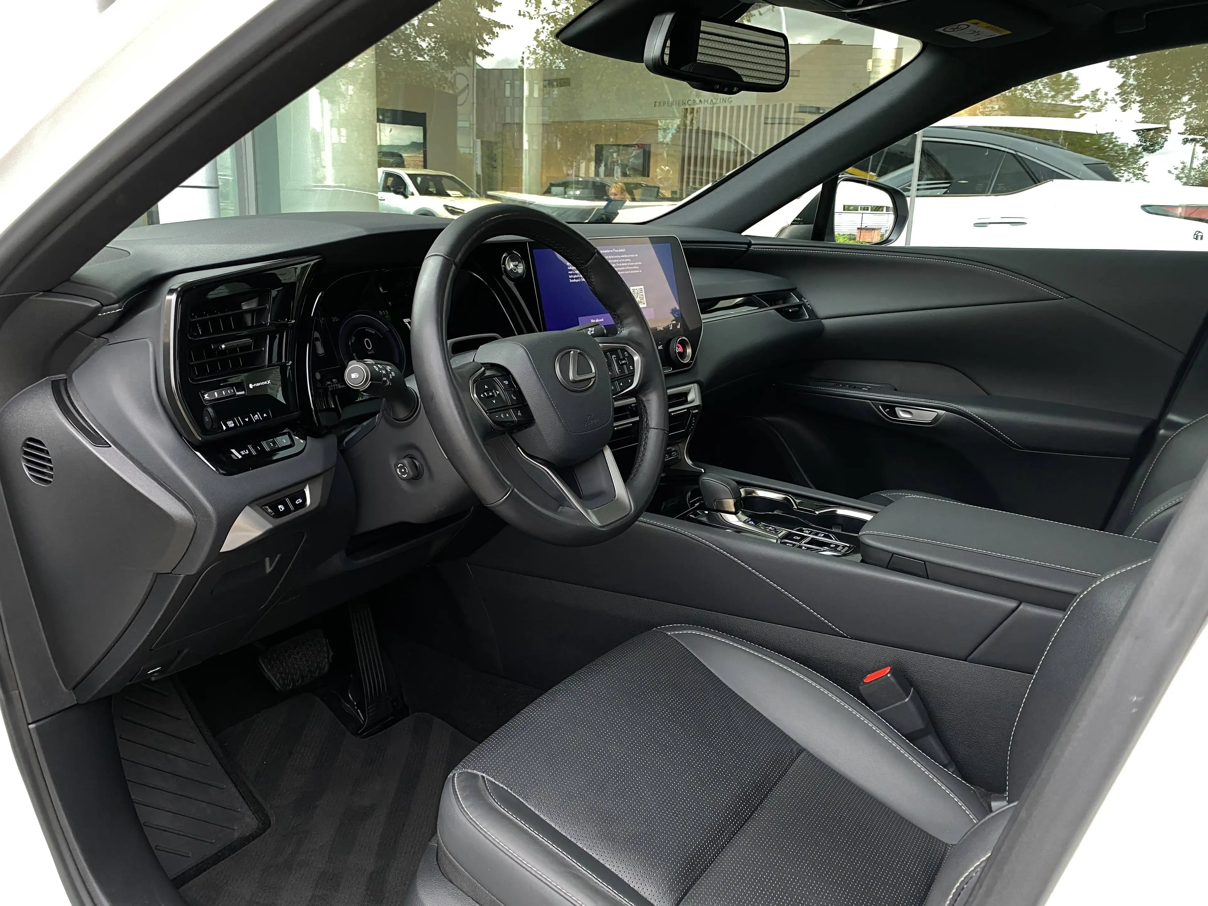 Lexus RX 450h RX 450h+ Executive Line PLUG IN 2.5i AWD E-CVT — photo 14