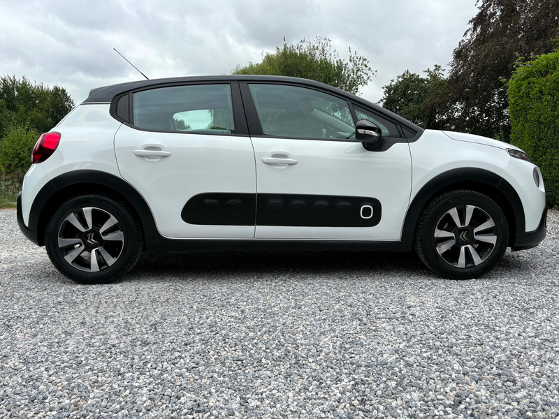 Citroen C3 Airbump-1.2i-Euro6b-Gps-Cruise Control-Apple CarPlay-Lane Assist-New Pneus... — photo 15