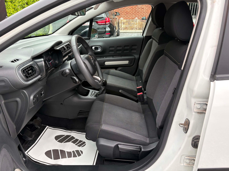 Citroen C3 Airbump-1.2i-Euro6b-Gps-Cruise Control-Apple CarPlay-Lane Assist-New Pneus... — photo 6