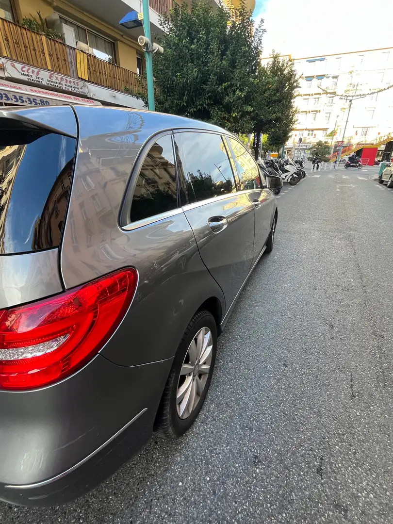 Mercedes-Benz B 200 B 200 CDI - 2