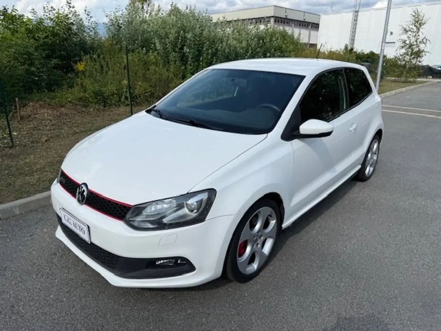 Volkswagen Polo GTI Polo V 2009 3p 1.4 tsi 180cv dsg Blanc - 2