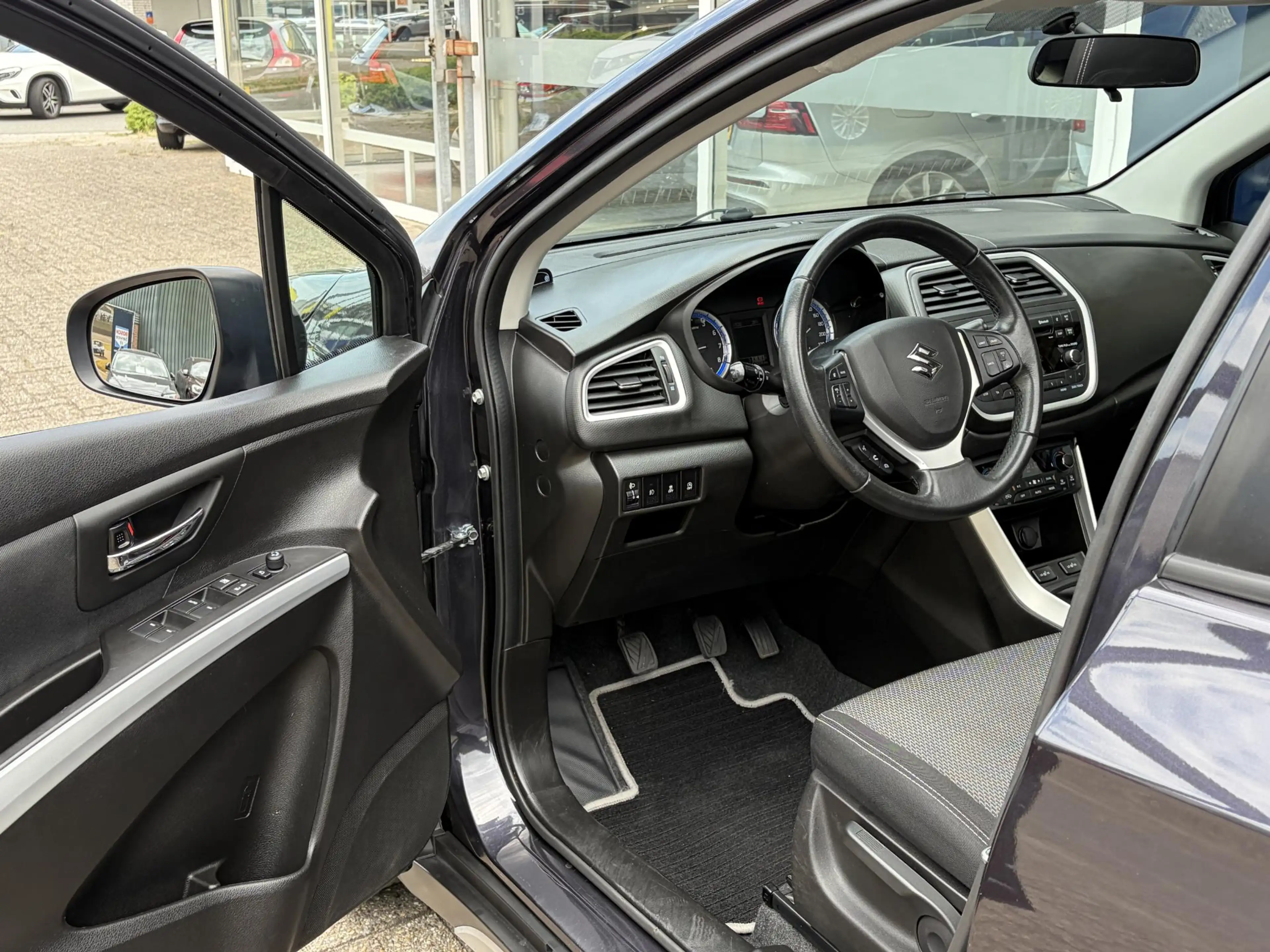 Suzuki SX4 S-Cross 1.6 Exclusive / NL-Auto / Open-Panodak / Stoelverw — photo 12