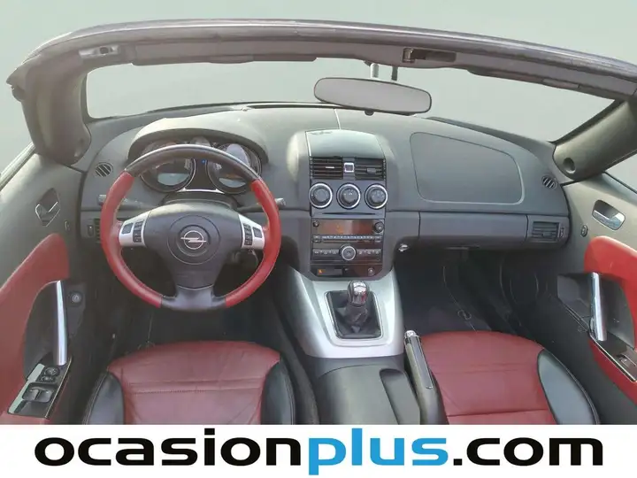 Opel GT 2.0 T 2009, foto 7