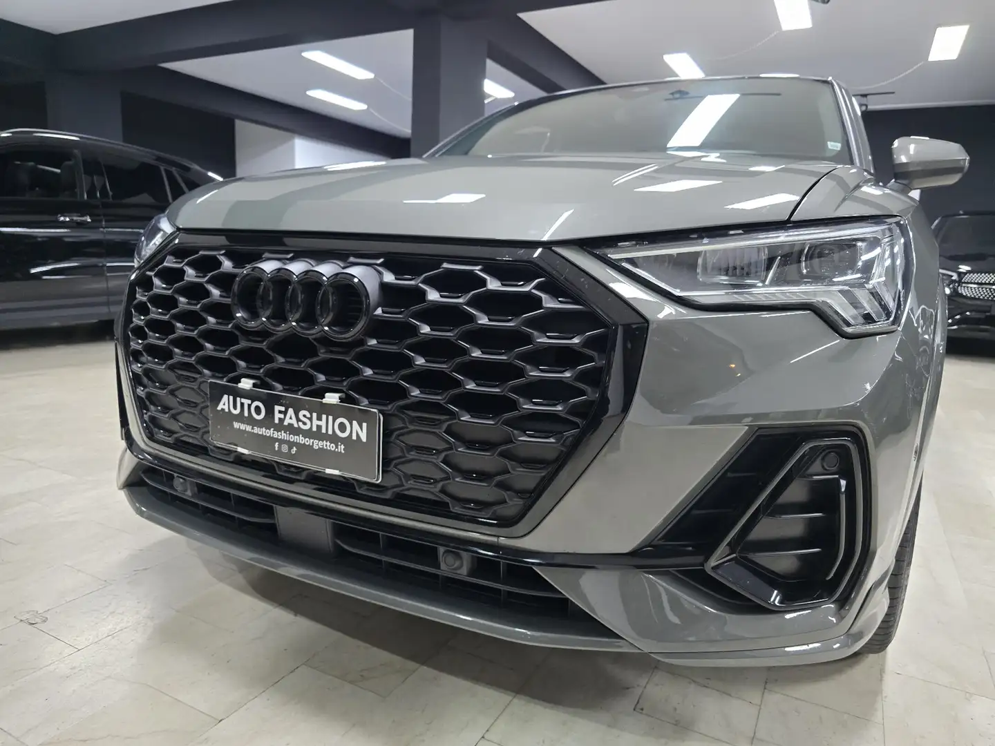 Audi Q3 Q3 2022 Sportback 35 2.0 tdi S line s-tronic Grigio - 2