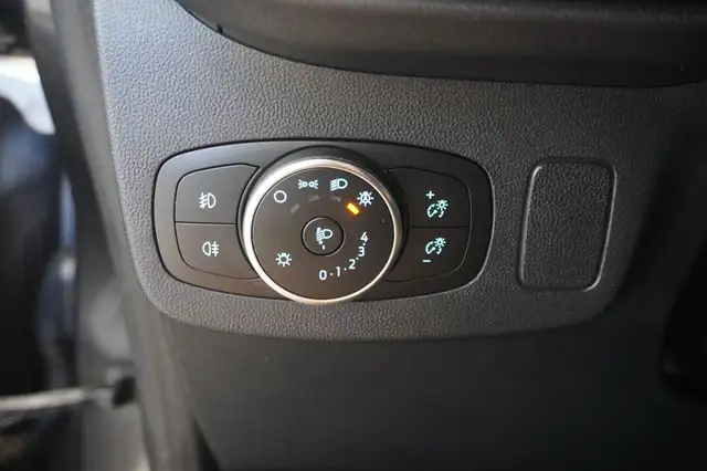 Ford Puma view 12