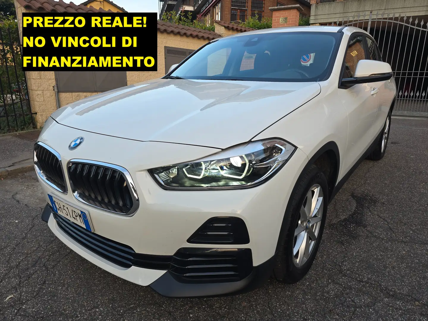 BMW X2 16d sdrive Mesh Edition Bianco - 1
