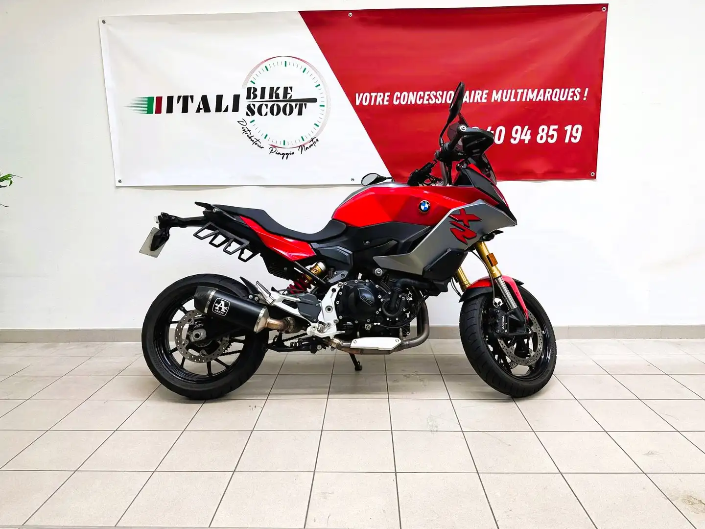 BMW F 900 XR Rouge - 1