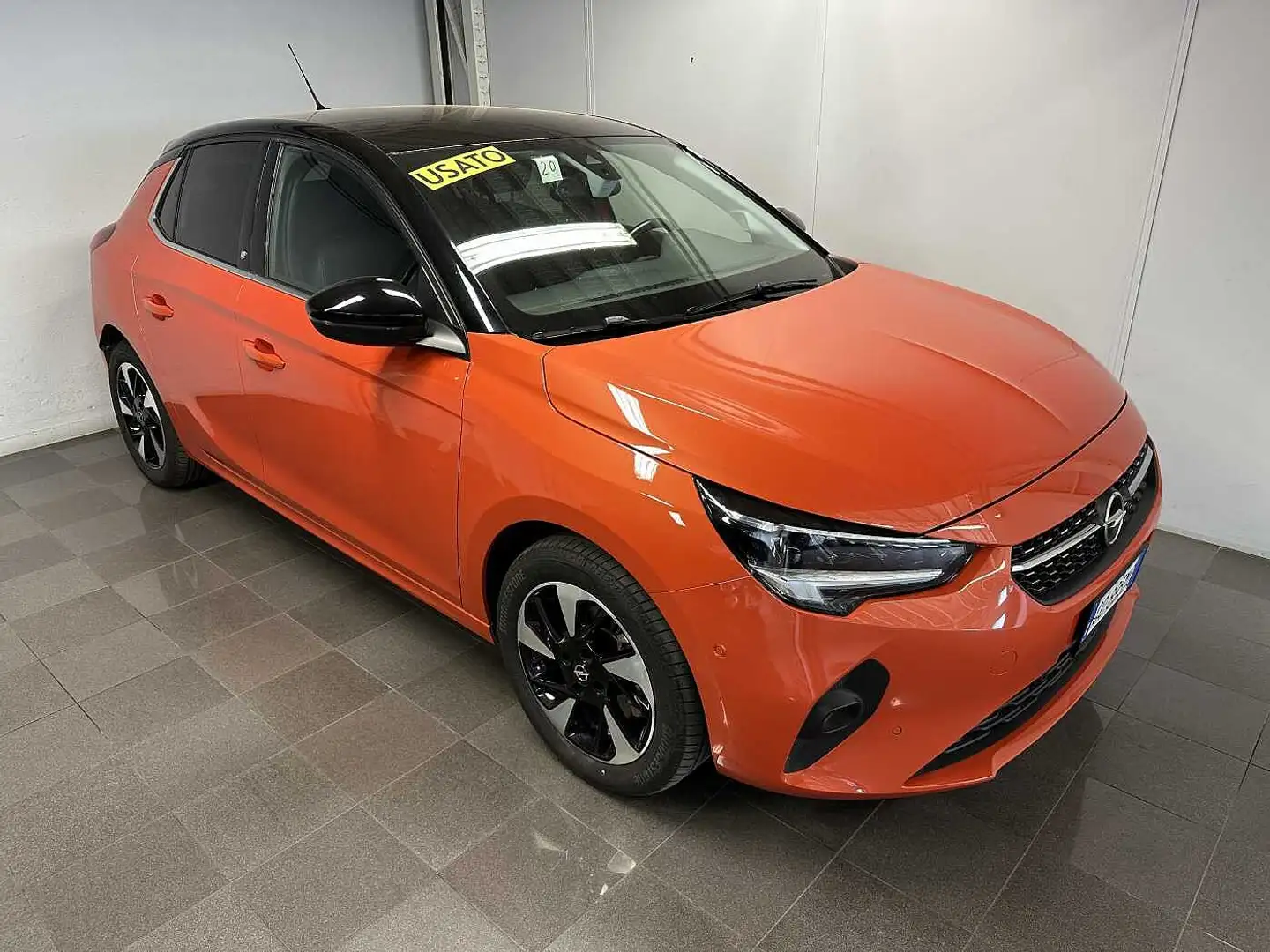 Opel Corsa-e 5 porte Elegance Naranja - 2