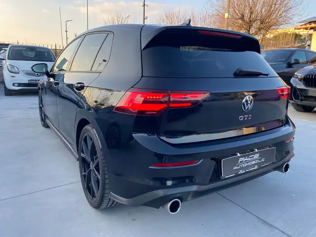Volkswagen Golf view 13