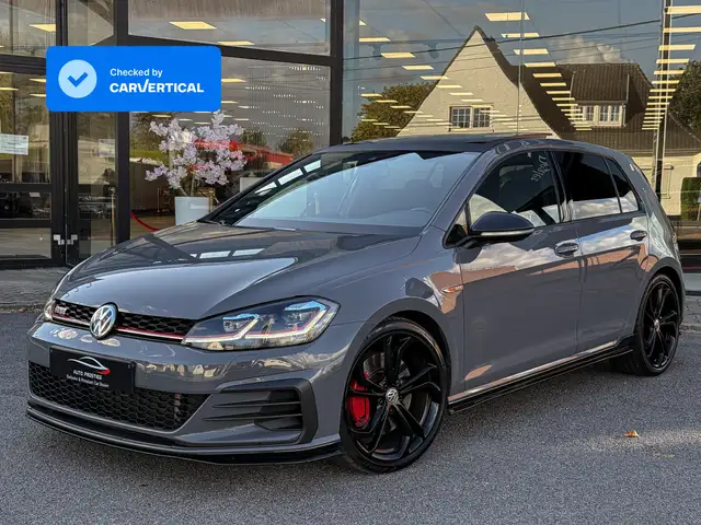 Volkswagen Golf GTI