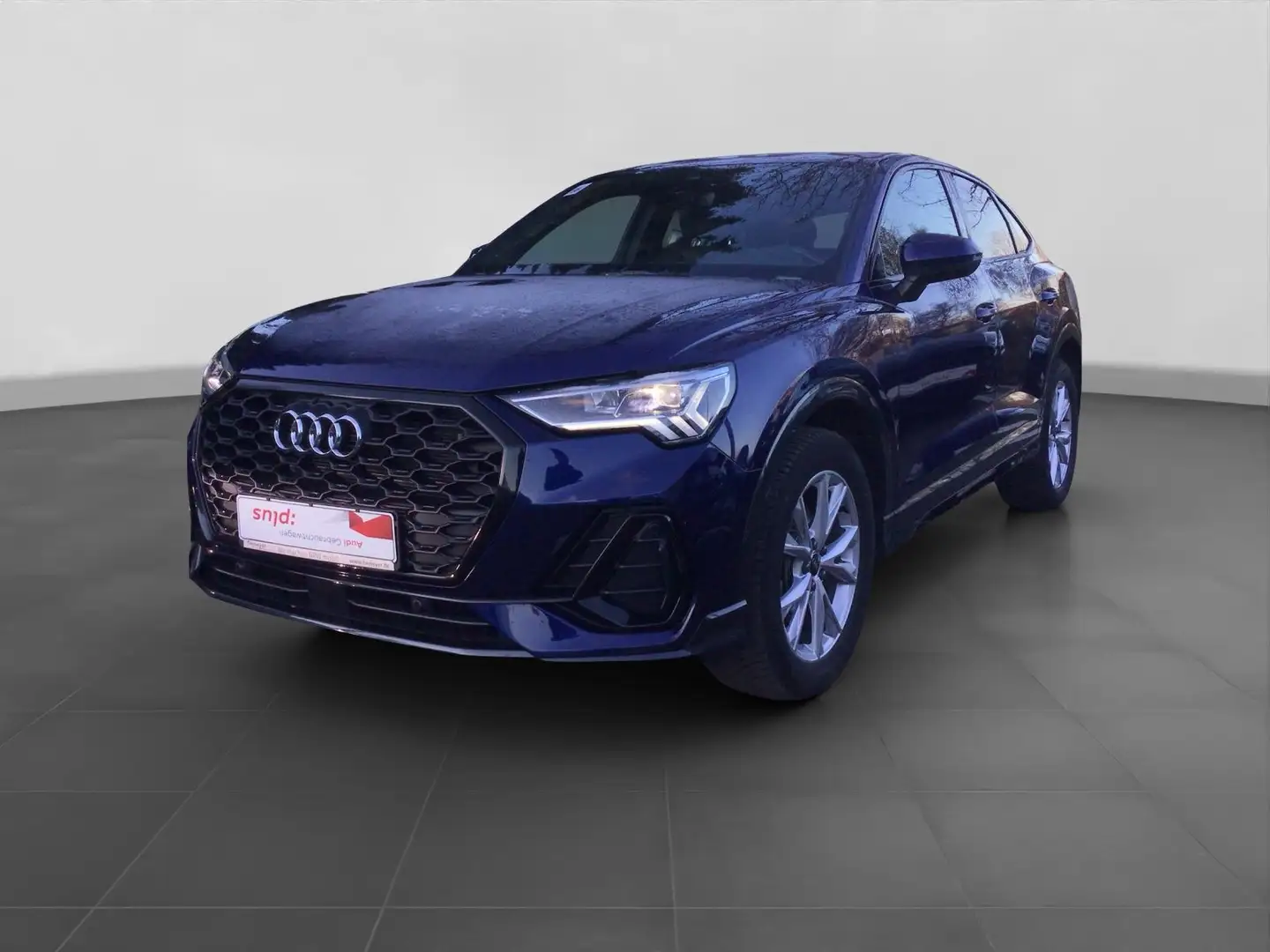 Audi Q3 35 TDI S LINE LED ALCANTARA KAMERA Blau - 2