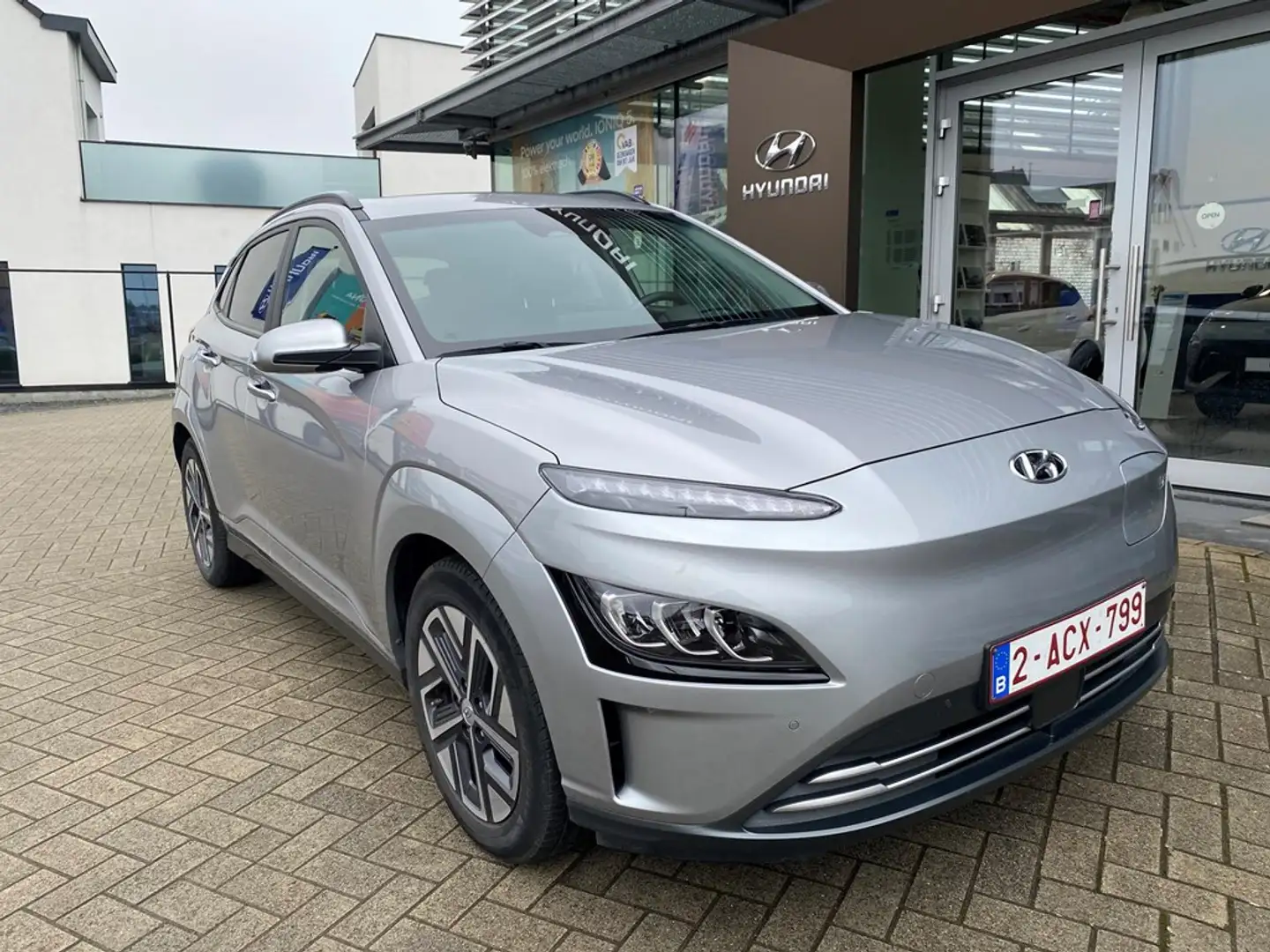 Hyundai KONA 64KWh SKY Argent - 1