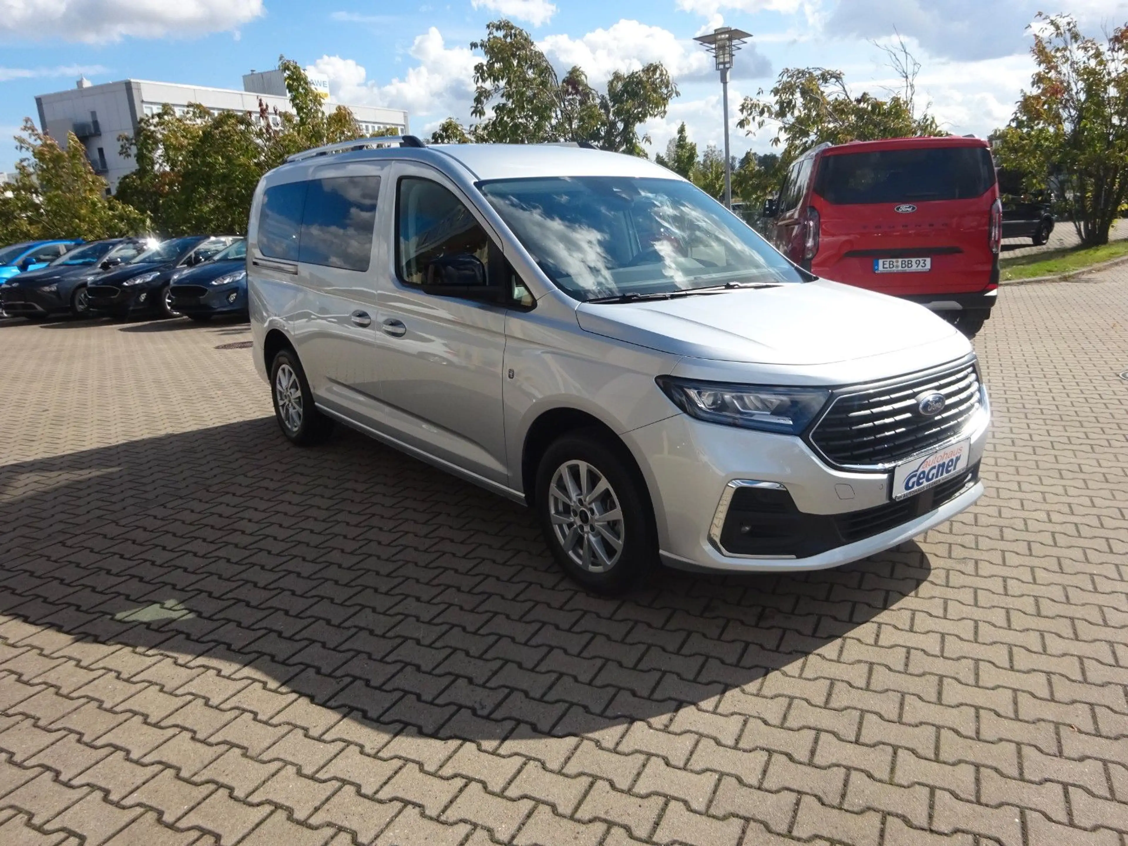 Ford Grand Tourneo Connect Titanium Aut. Kam Navi LED — photo 3