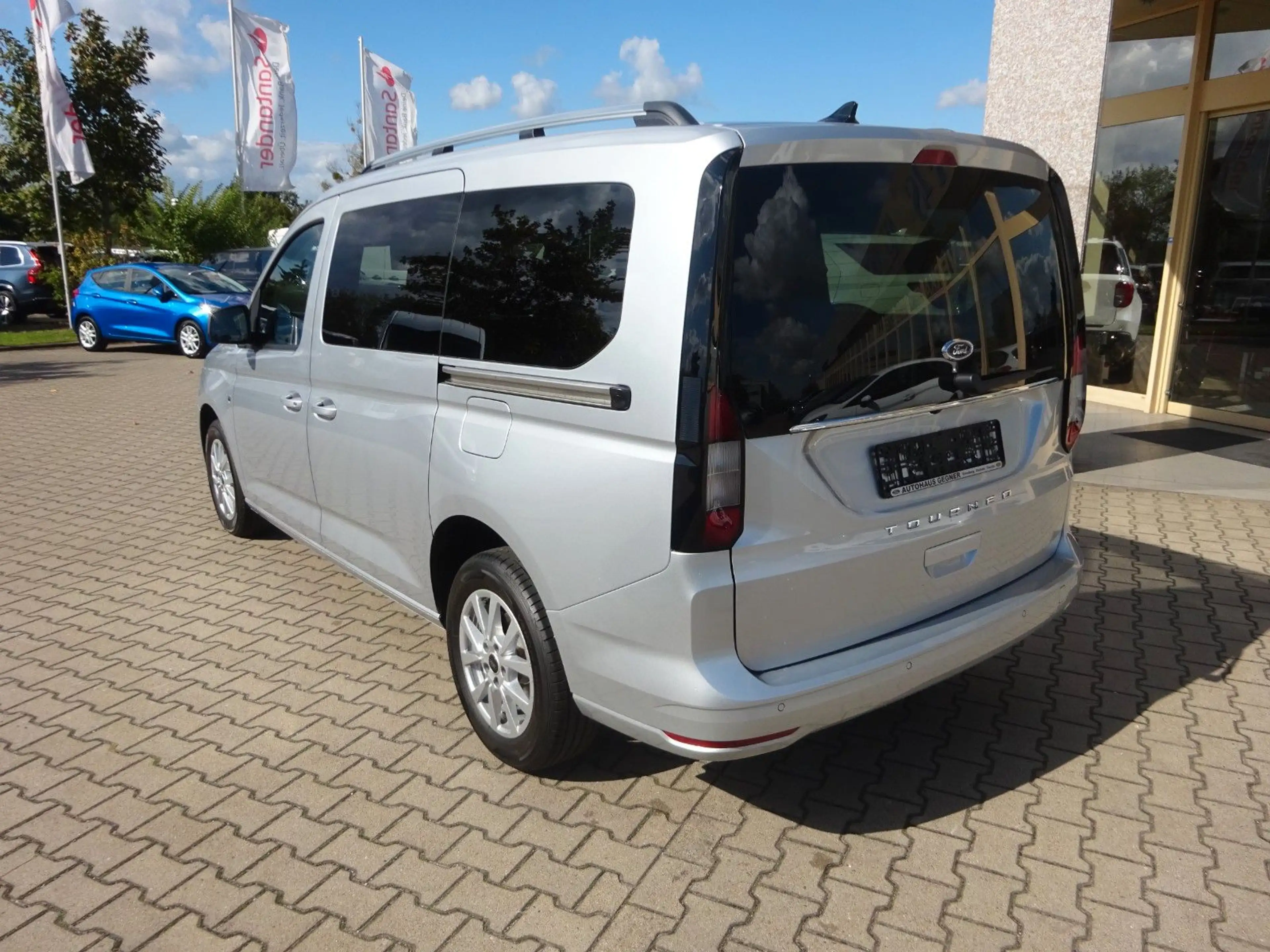 Ford Grand Tourneo Connect Titanium Aut. Kam Navi LED — photo 7