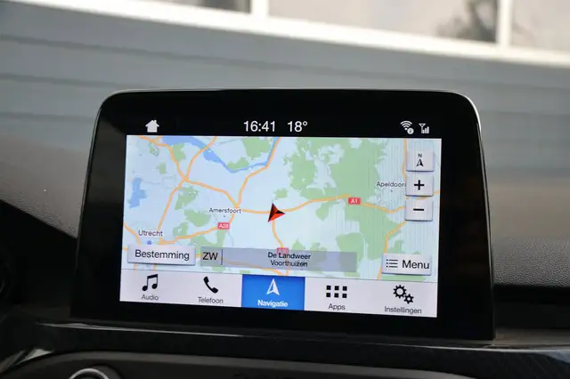 Ford Focus view 13