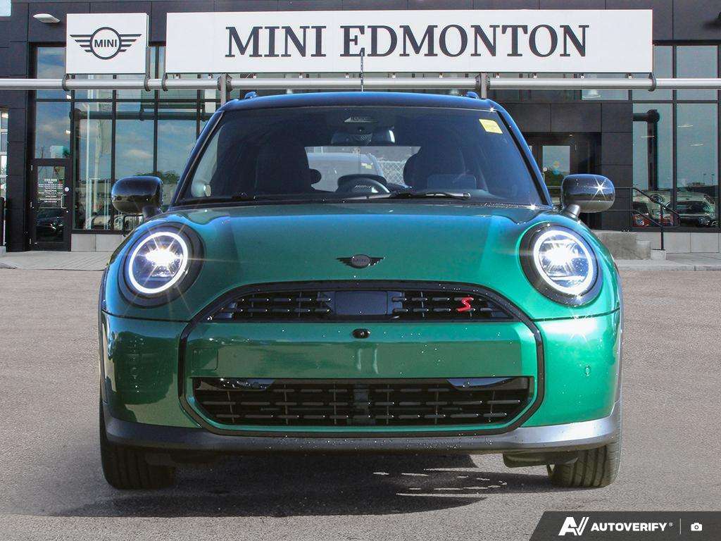 2027 MINI 5 Door