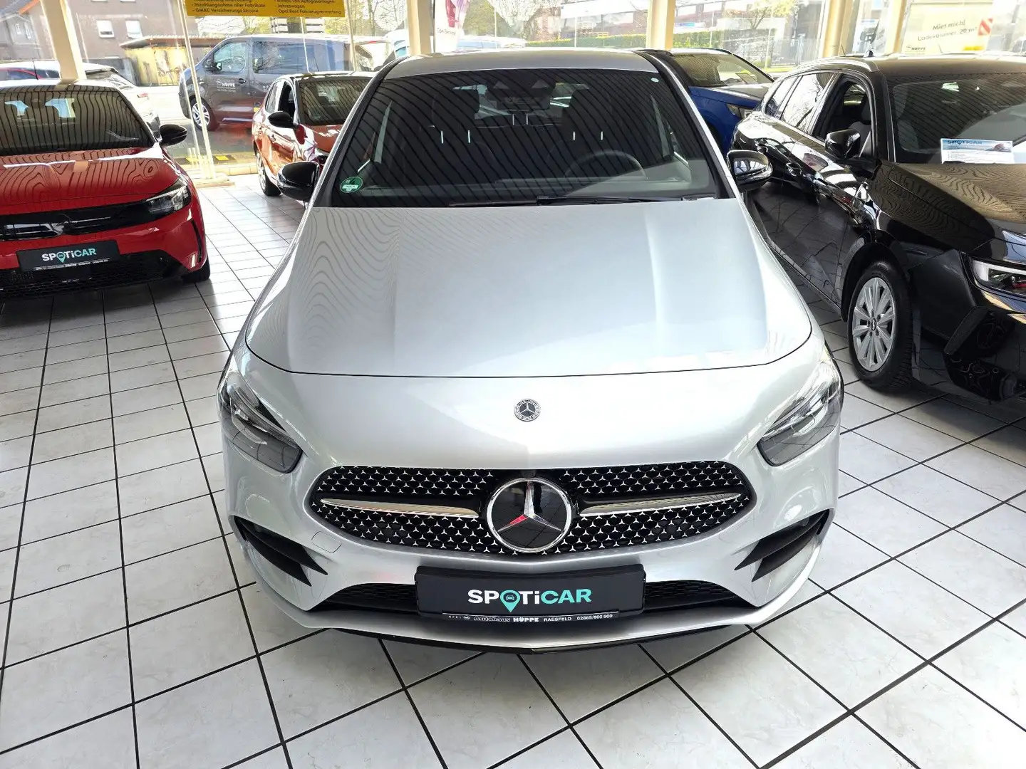 Mercedes-Benz B 200 B -Klasse B 200 AMG Line Automatik i.K.auftrag Argento - 2