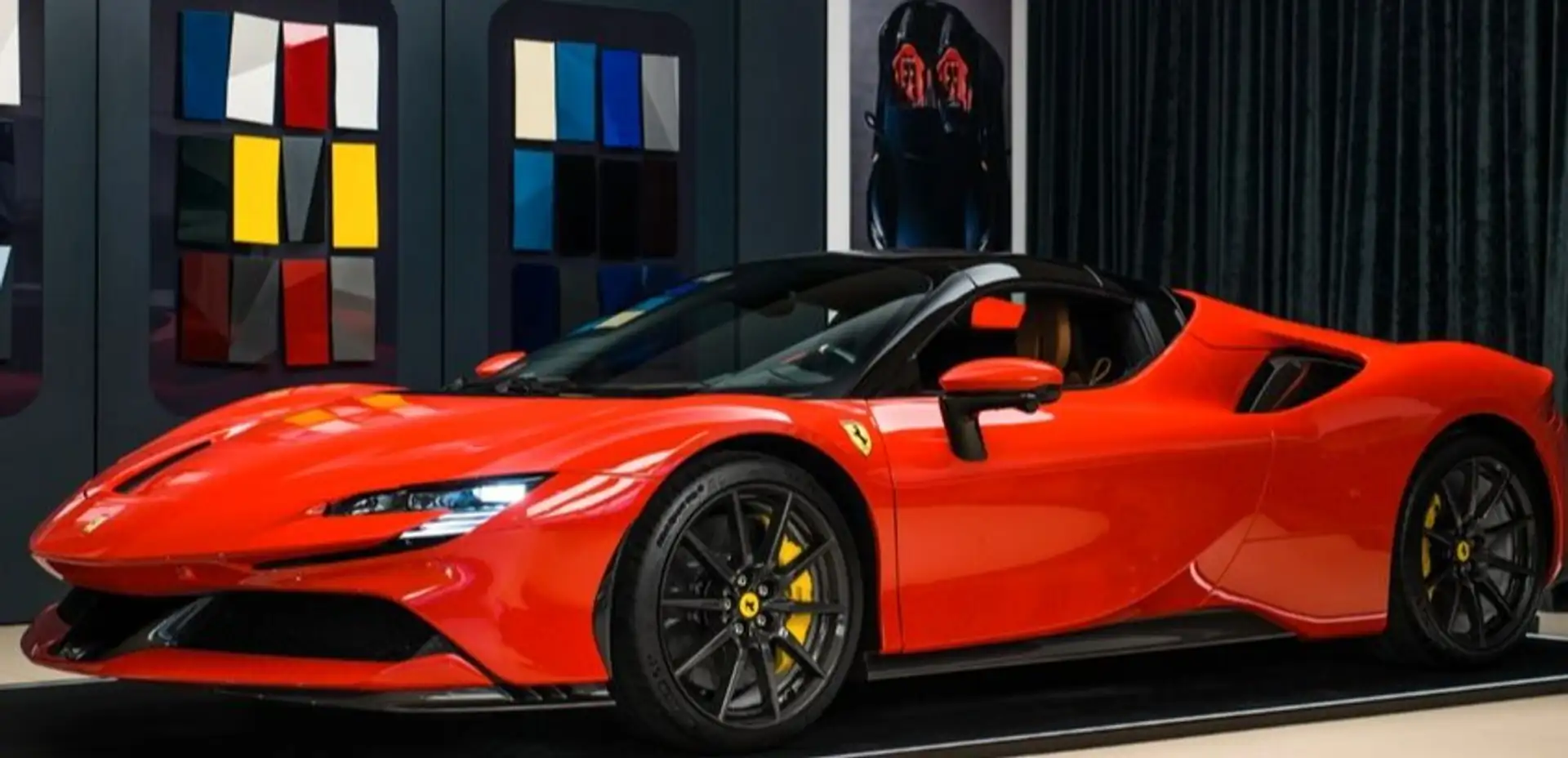 Ferrari SF90 Spider Roşu - 2