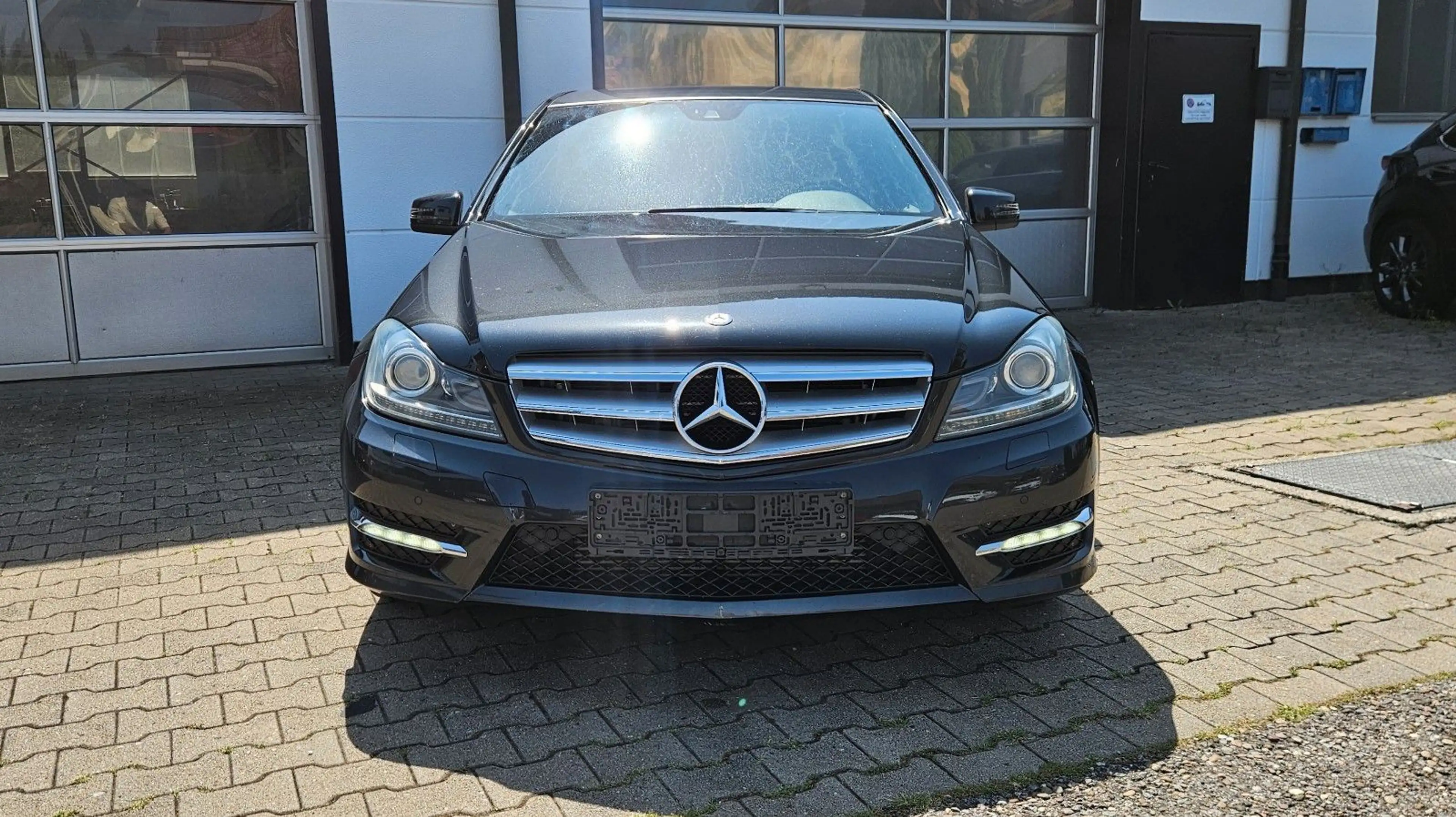 Mercedes-Benz C 350 CDI BE Limousine AMG Sport-Paket*Leder*h&k — photo 4