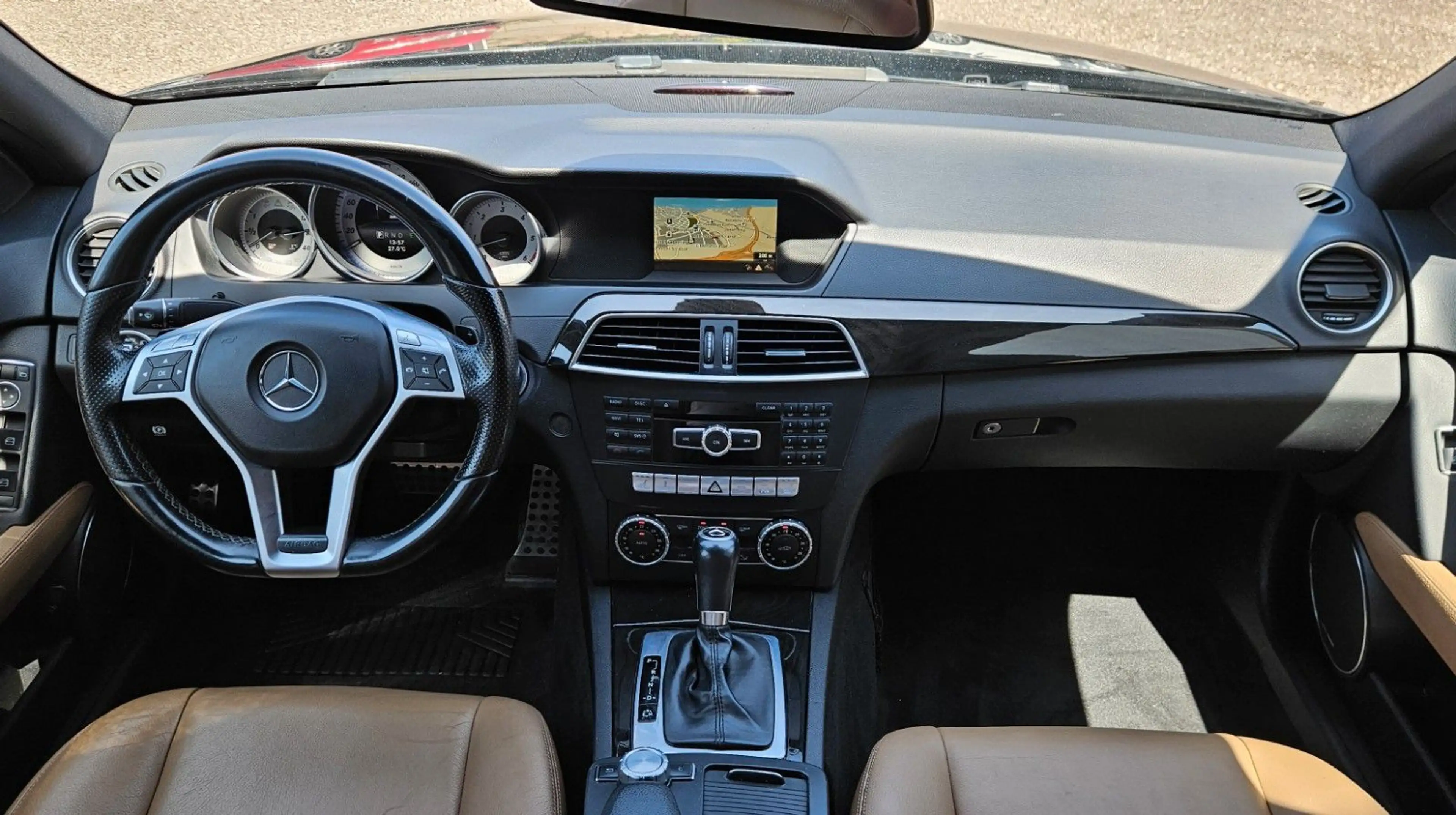 Mercedes-Benz C 350 CDI BE Limousine AMG Sport-Paket*Leder*h&k — photo 15