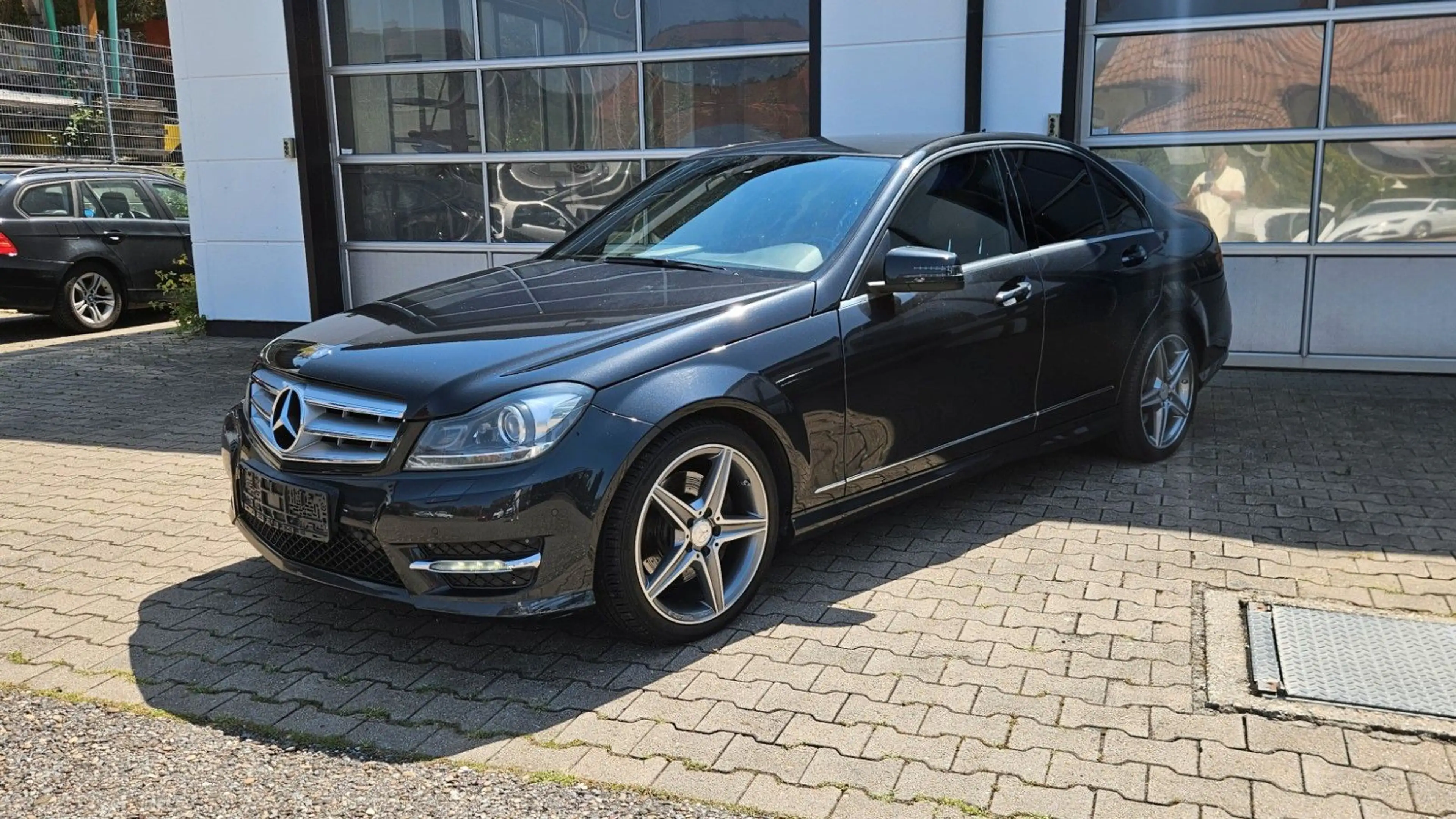 Mercedes-Benz C 350 CDI BE Limousine AMG Sport-Paket*Leder*h&k — photo 2