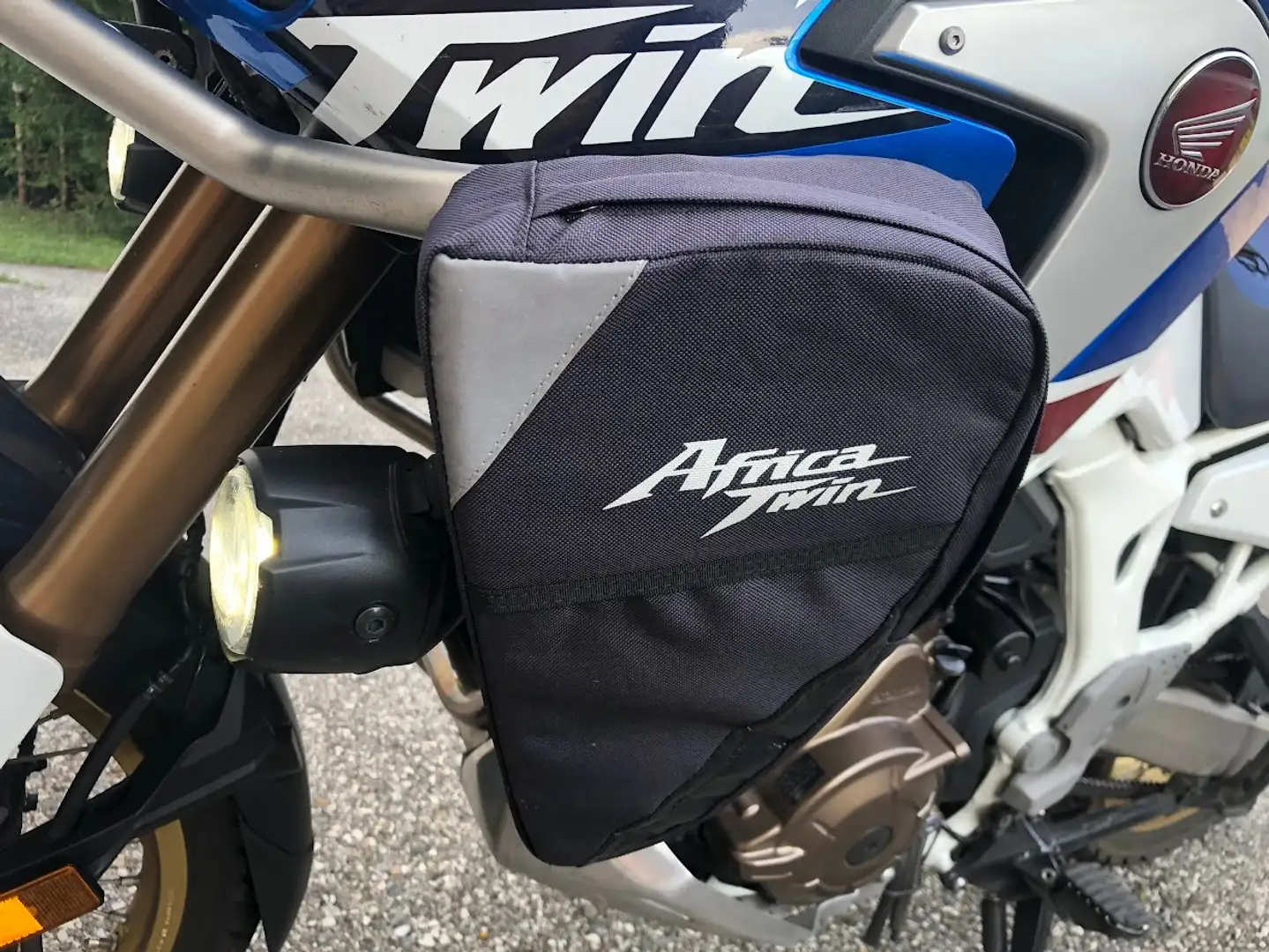 Honda CRF 1000 CRF 1000L Africa Twin Adventure Sports DCT Weiß - 2