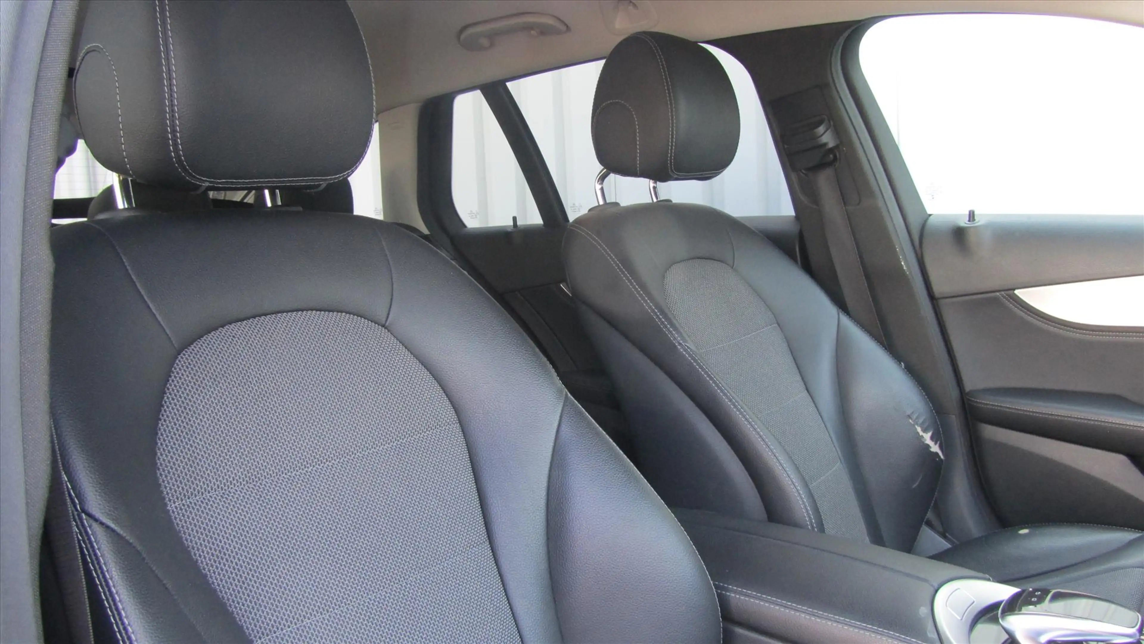 Mercedes-Benz C 350 Estate C350 e PLUG-IN HYBRID 279pk 7G-T — photo 13