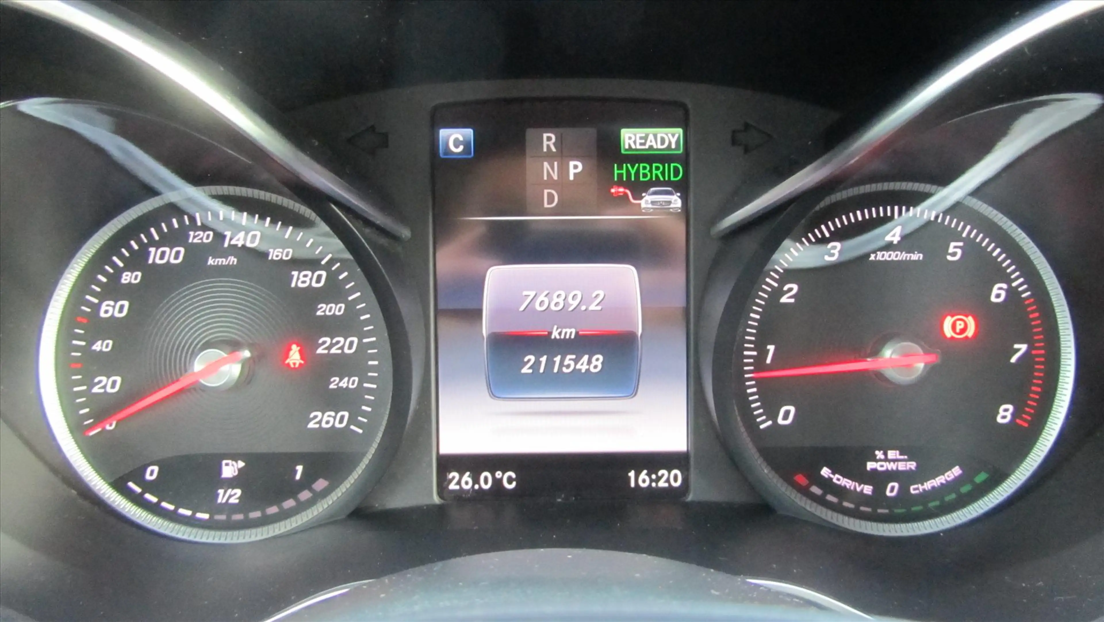 Mercedes-Benz C 350 Estate C350 e PLUG-IN HYBRID 279pk 7G-T — photo 22