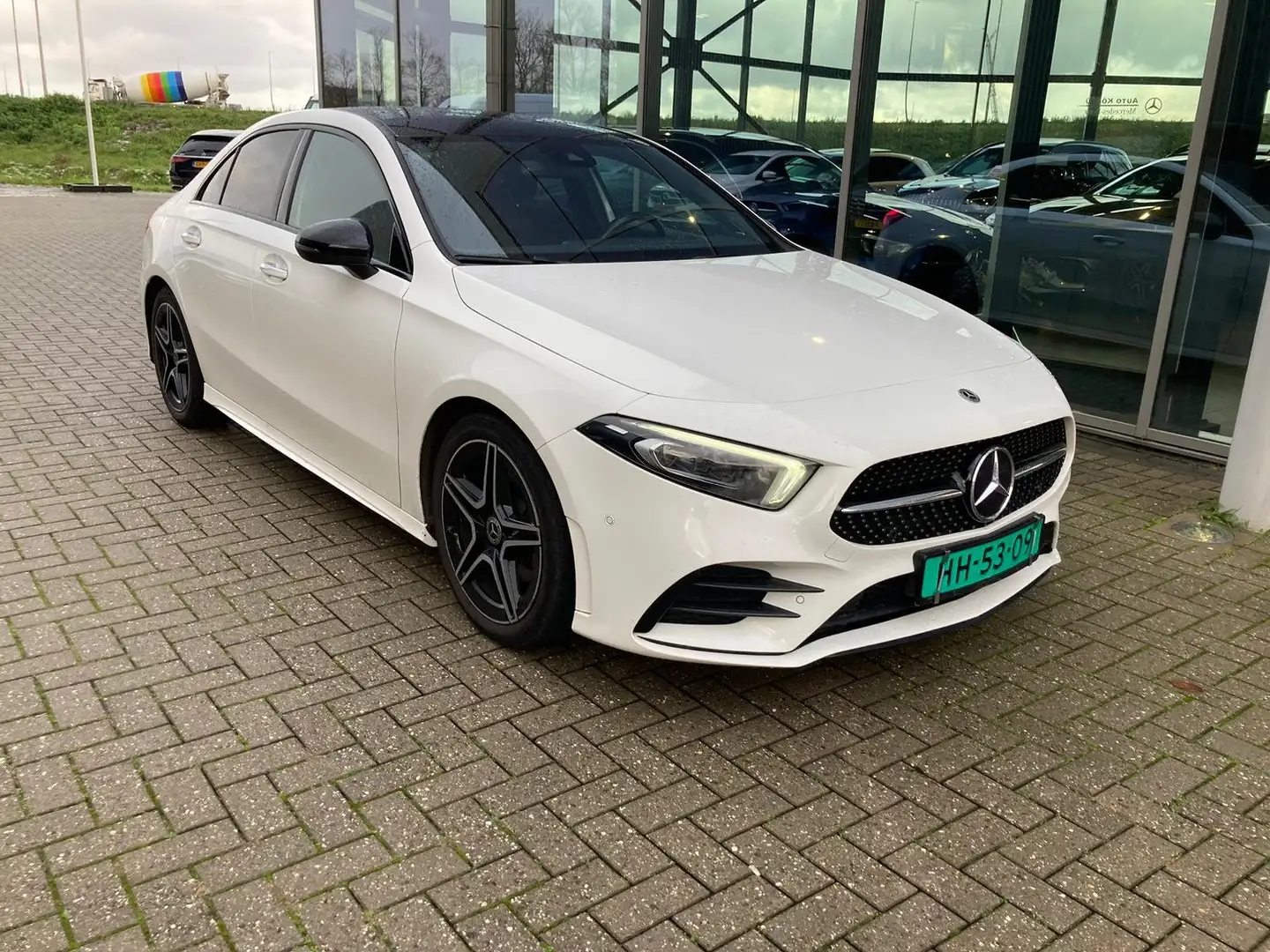 Mercedes-Benz A 180 180 Premium Plus Wit - 1