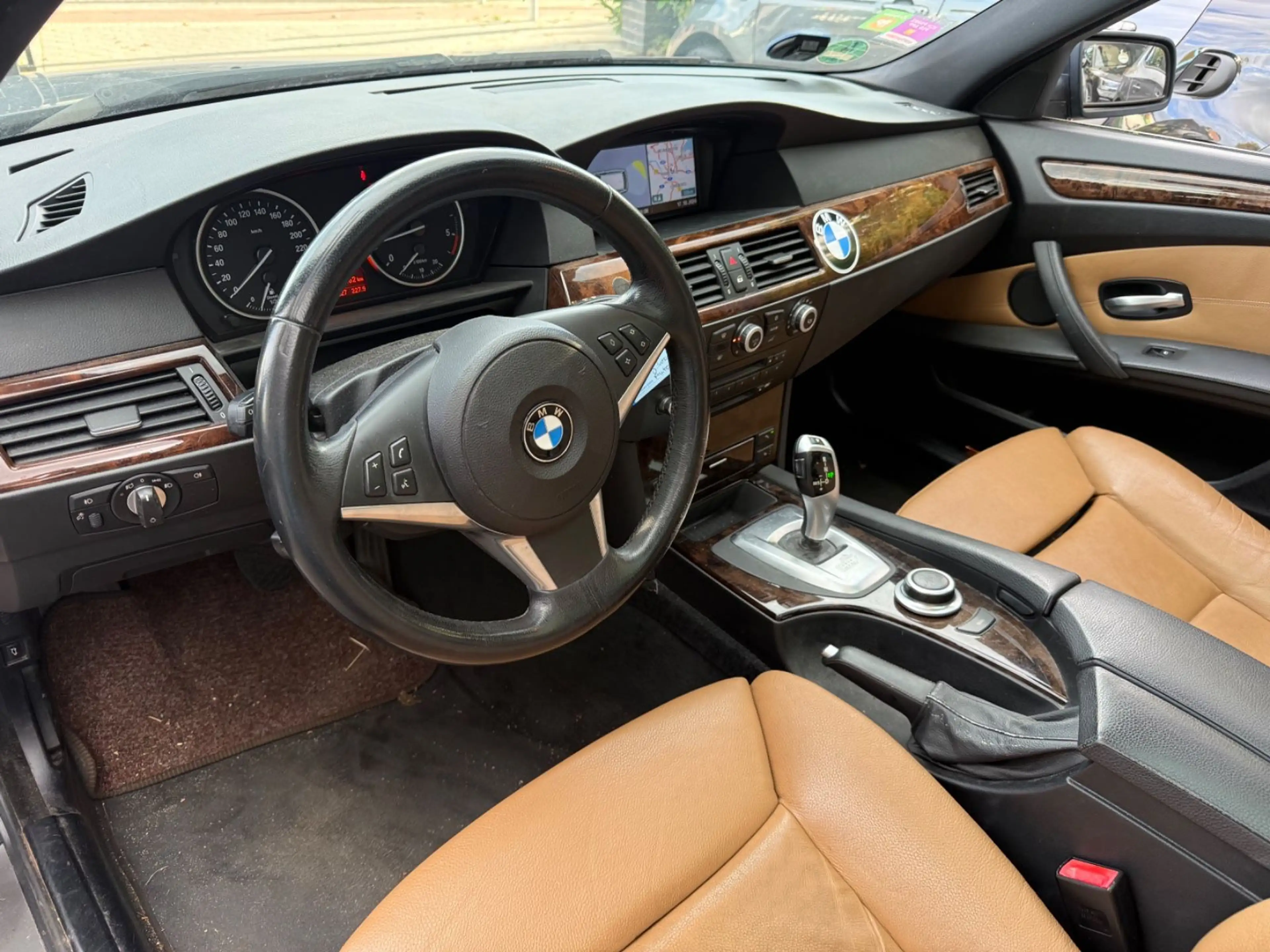 BMW 525 d Touring Tüv 10.28 Leder Navi Xenon Panoram — photo 5