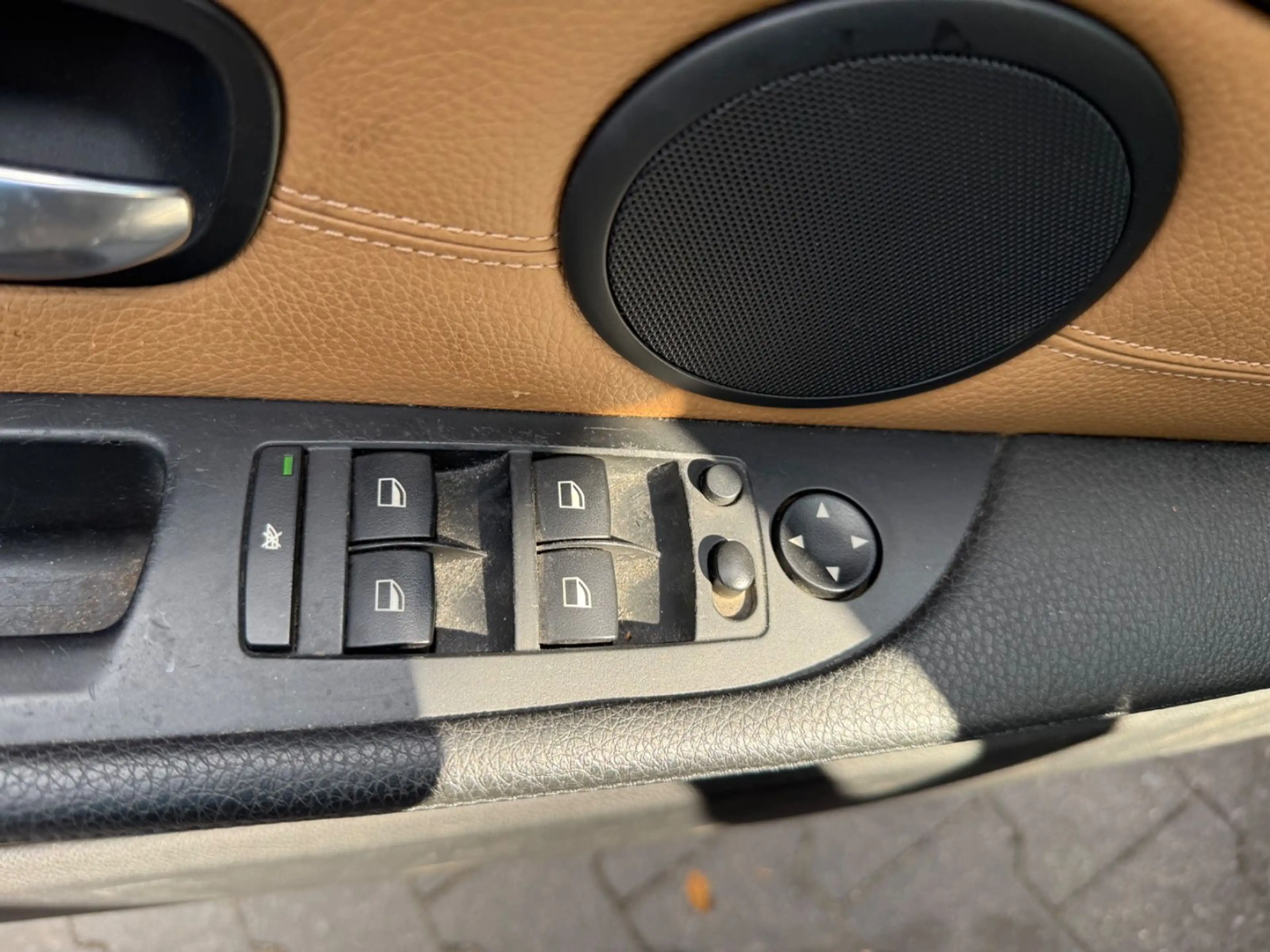 BMW 525 d Touring Tüv 10.28 Leder Navi Xenon Panoram — photo 14