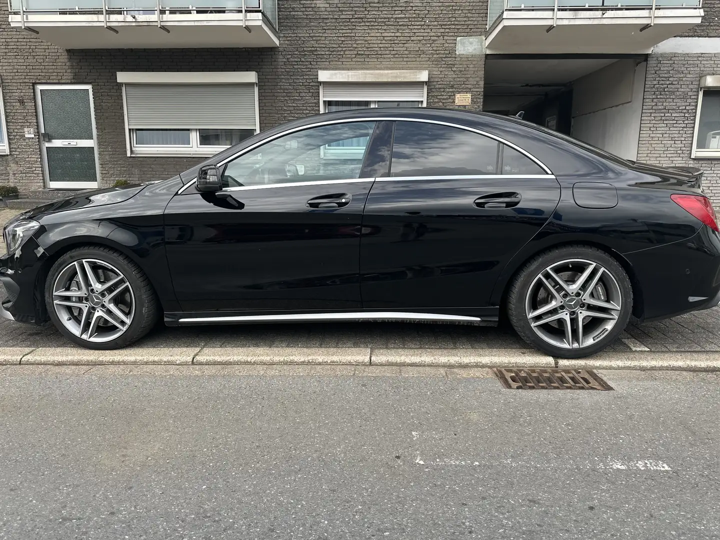 Mercedes-Benz CLA 45 AMG 4matic 381cv auto - 1