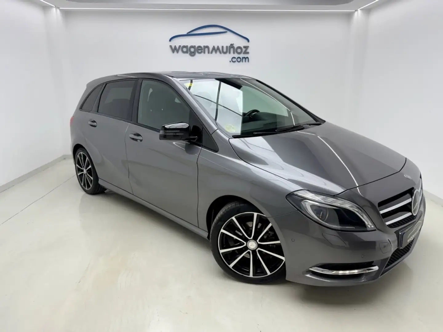 Mercedes-Benz B 200 CDI Gris - 2