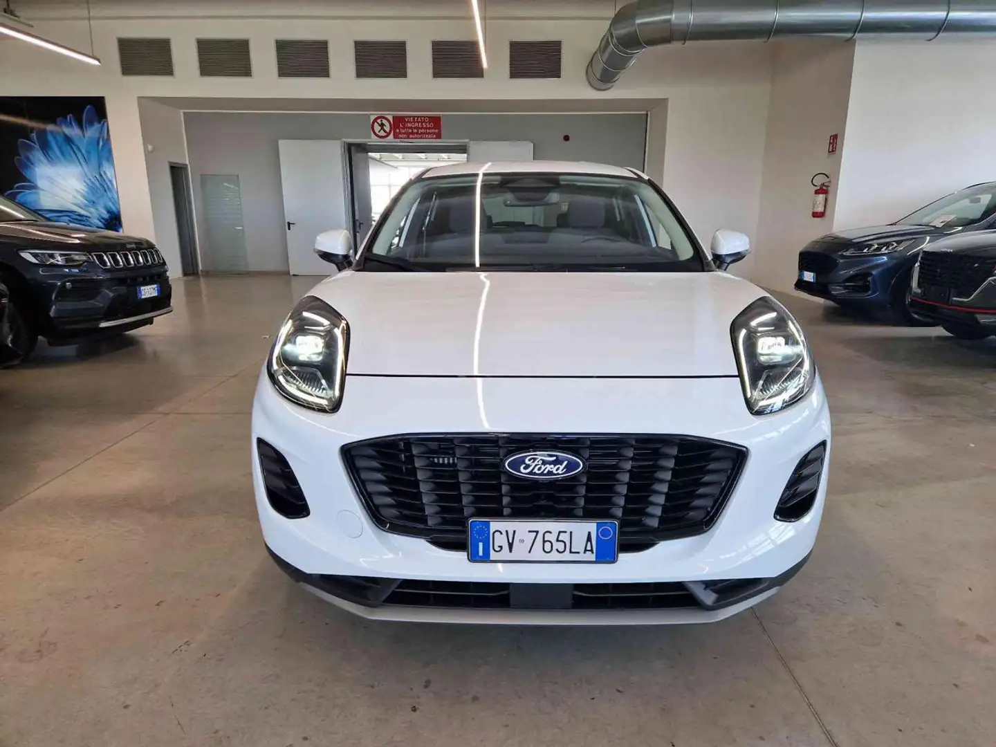 Ford Puma 1.0 EcoBoost Hybrid 125 CV S&S Titanium Bianco - 2