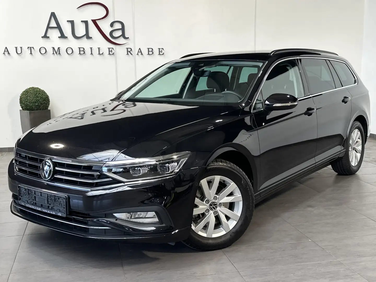 Volkswagen Passat Variant Business NAV+IQ-LIGHT+DIGDISPLAY Schwarz - 1