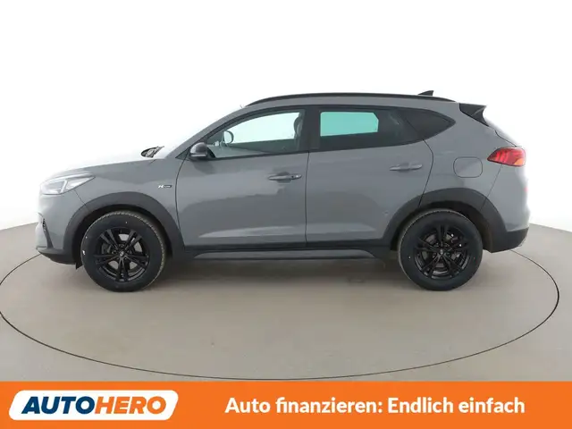 Hyundai Tucson view 3