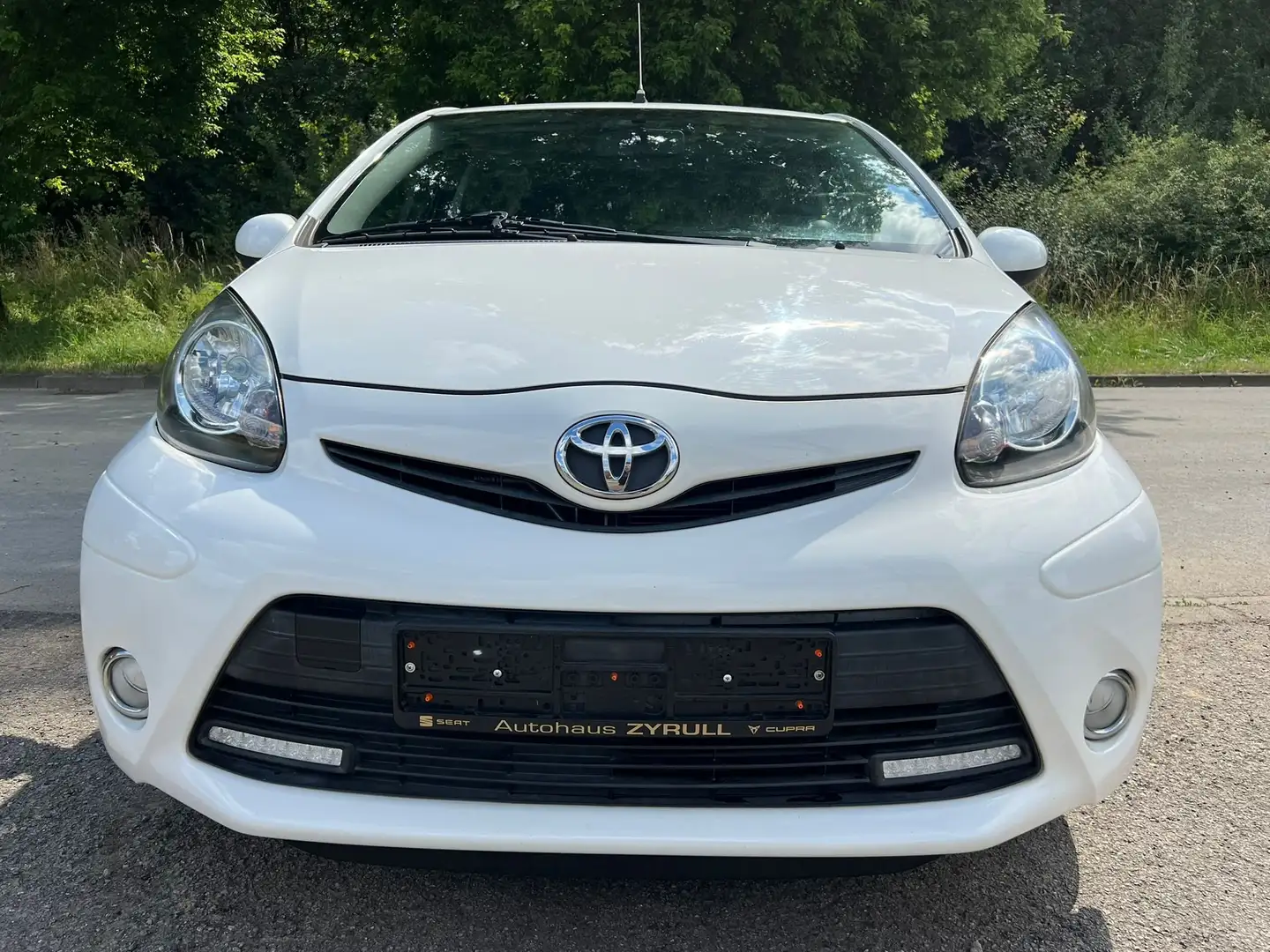 Toyota Aygo Aygo Connect 5 Porte Navi Jante Clima Blanc - 2