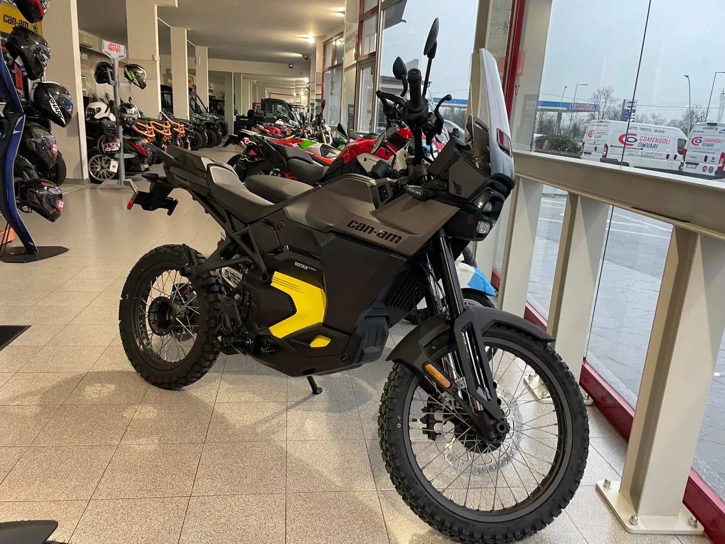 Can-Am ORIGINE 35 KW Carbon Black Negro - 2