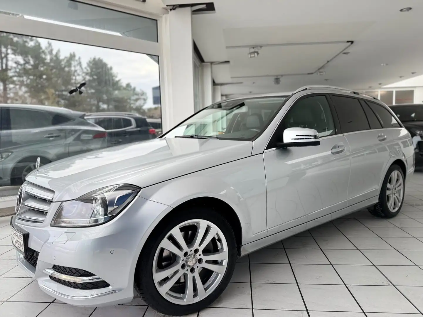 Mercedes-Benz C 250 T CDI 4Matic *AHK*NAVI*KAMERA*BI-XENON* Silber - 2