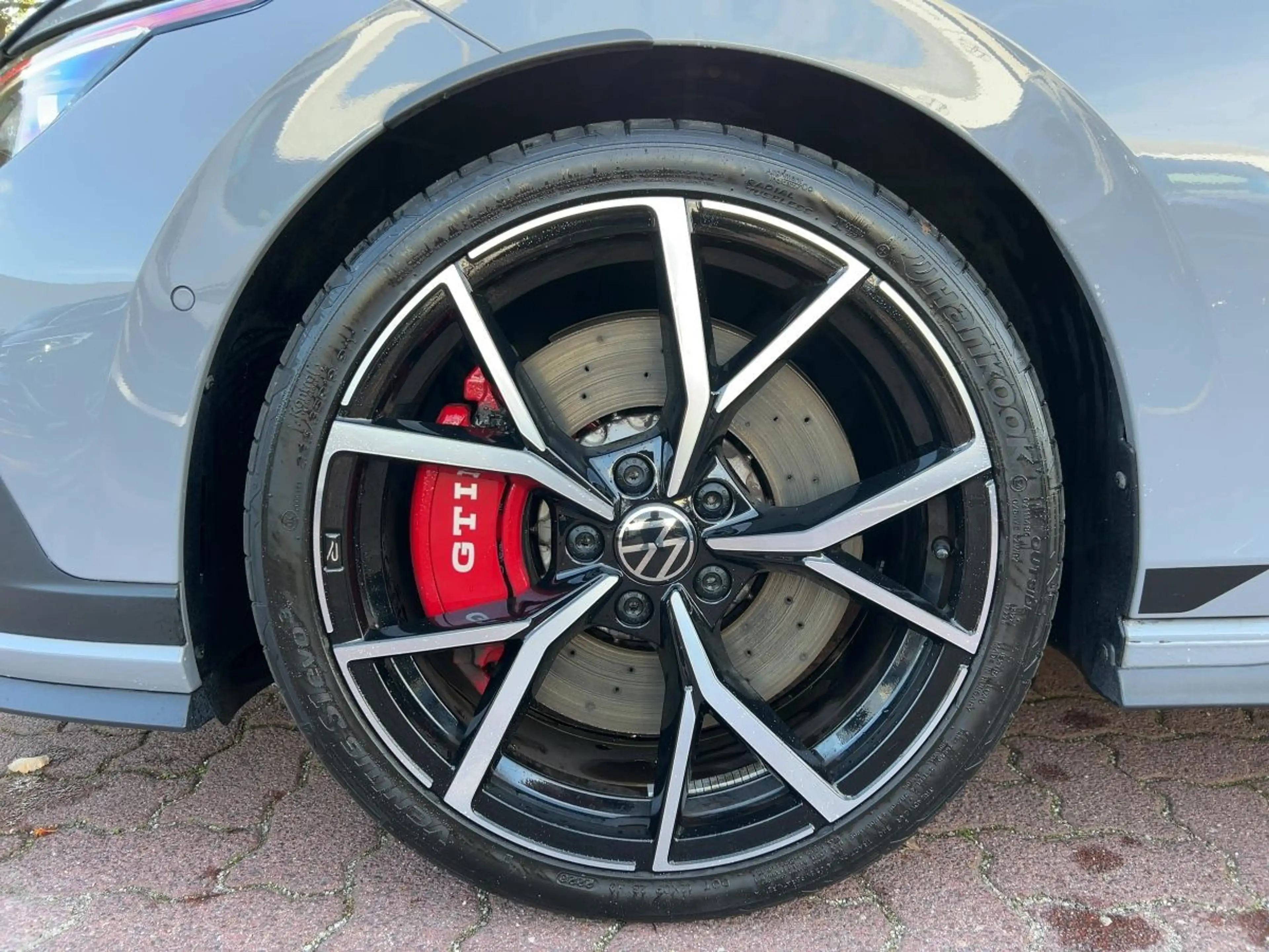 Volkswagen Golf GTI Golf VIII 2.0 TSI GTI DSG Clubsport Head up Disp — photo 15