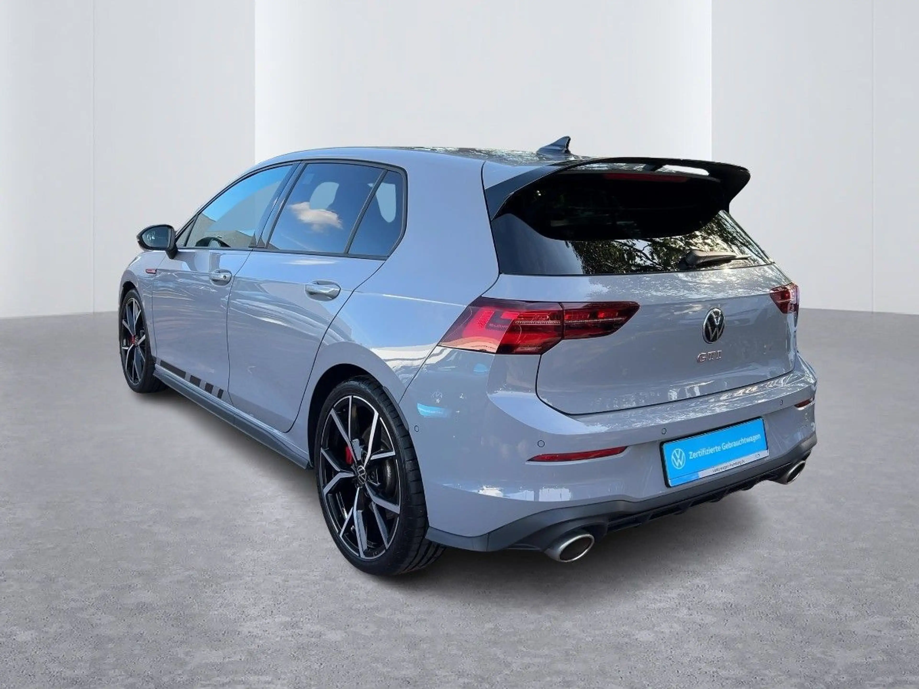 Volkswagen Golf GTI Golf VIII 2.0 TSI GTI DSG Clubsport Head up Disp — photo 3