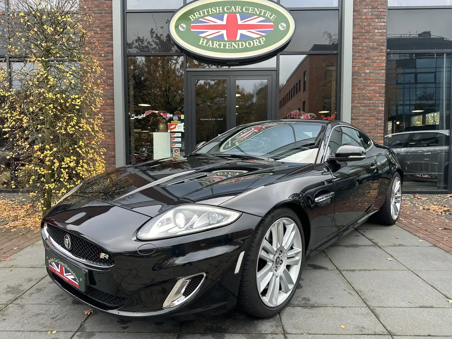 Jaguar XKR 5.0 V8 S/C Coupé Schwarz - 1