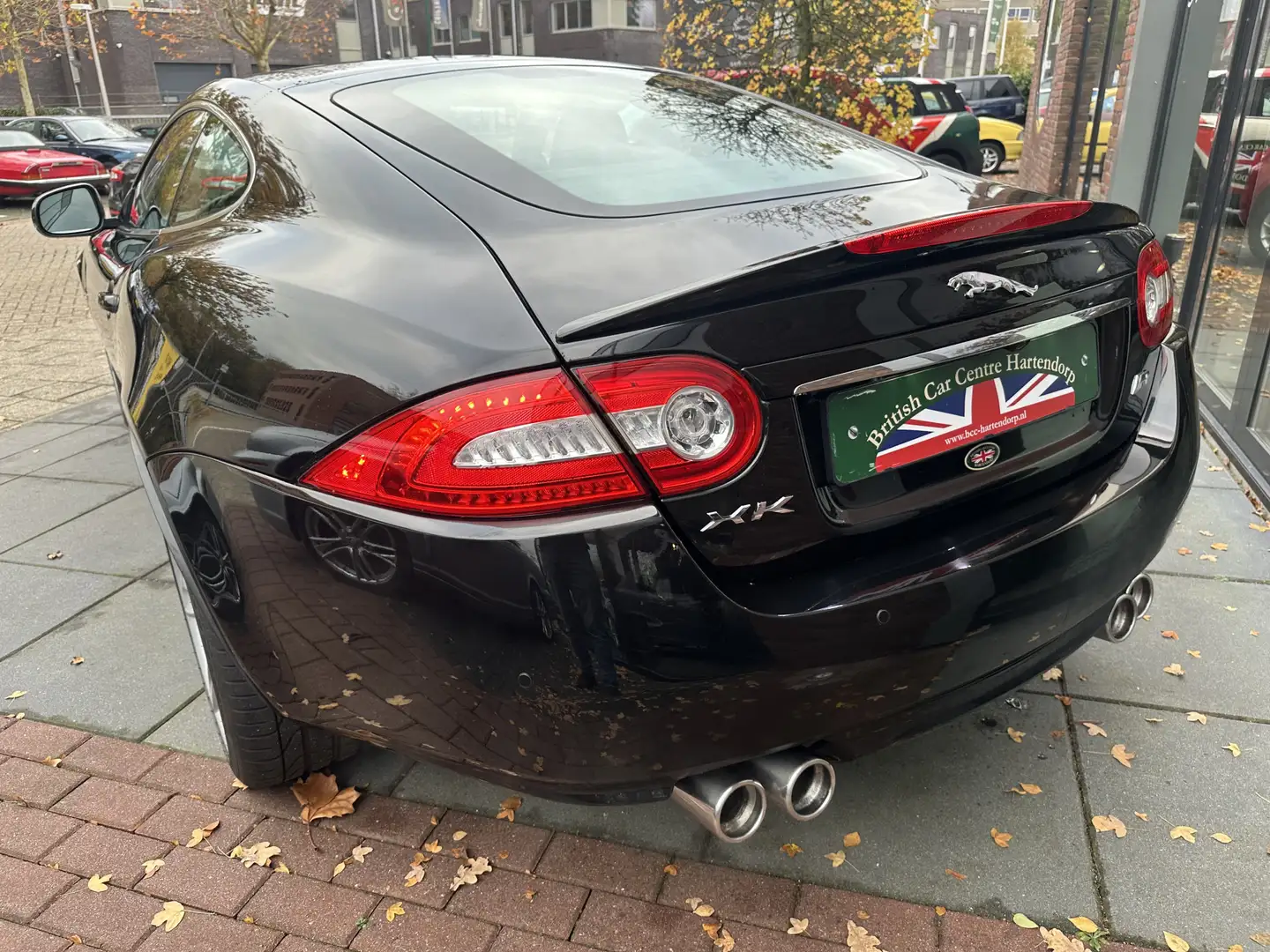 Jaguar XKR 5.0 V8 S/C Coupé Schwarz - 2
